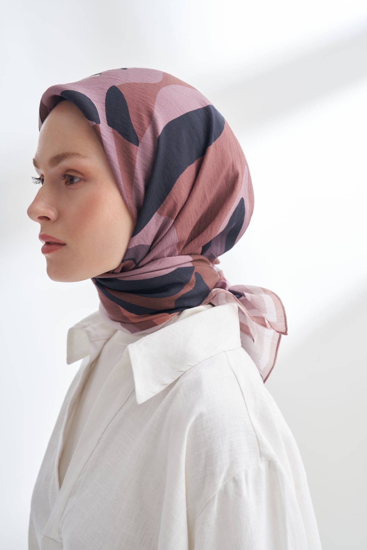 FLORAL MUSE DESEN THE TENCEL EDIT EŞARP - MAT PUDRA