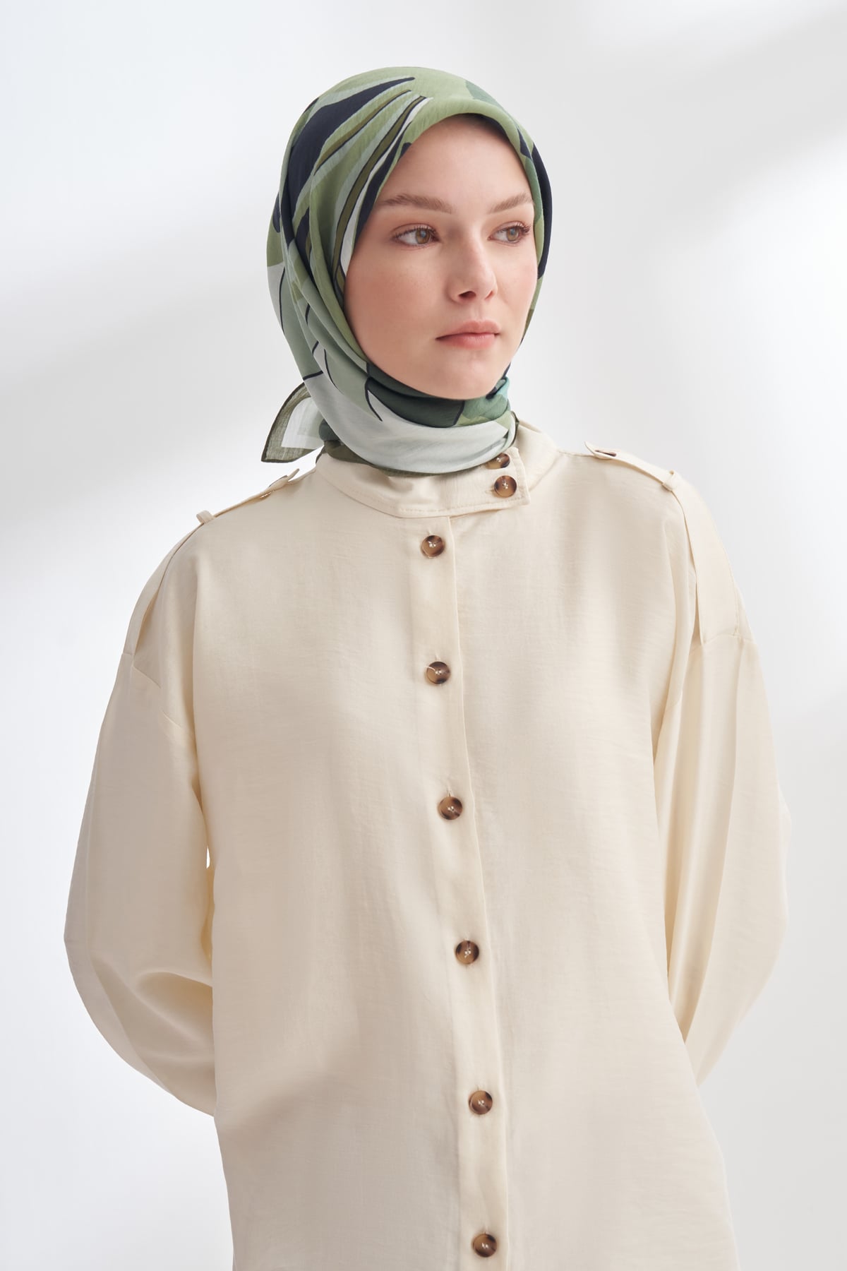 FLORAL MUSE DESEN THE TENCEL EDIT EŞARP - KETEN YEŞİLİ