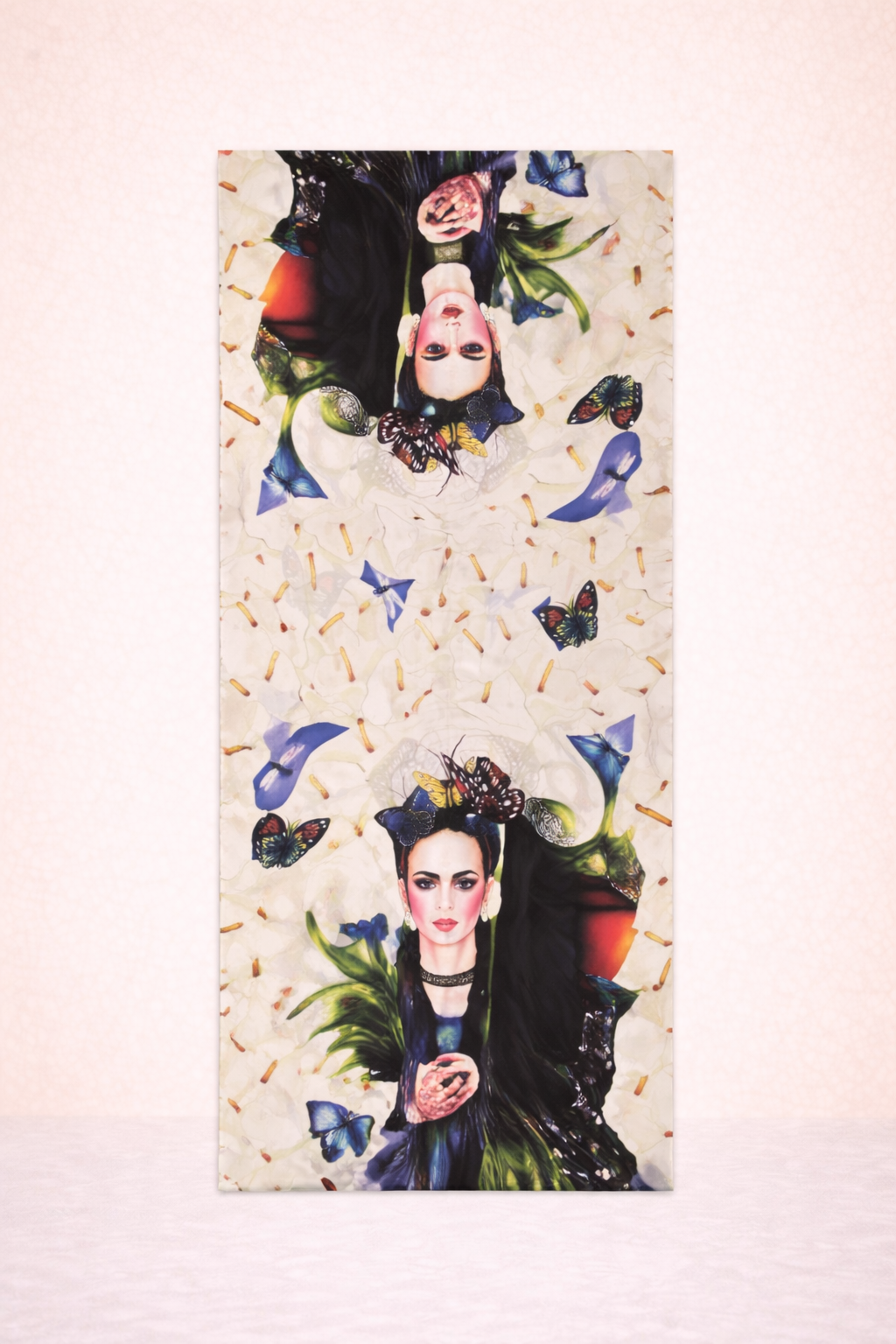 GALLERY EDITION KIŞLIK SUFF ŞAL - FRIDA