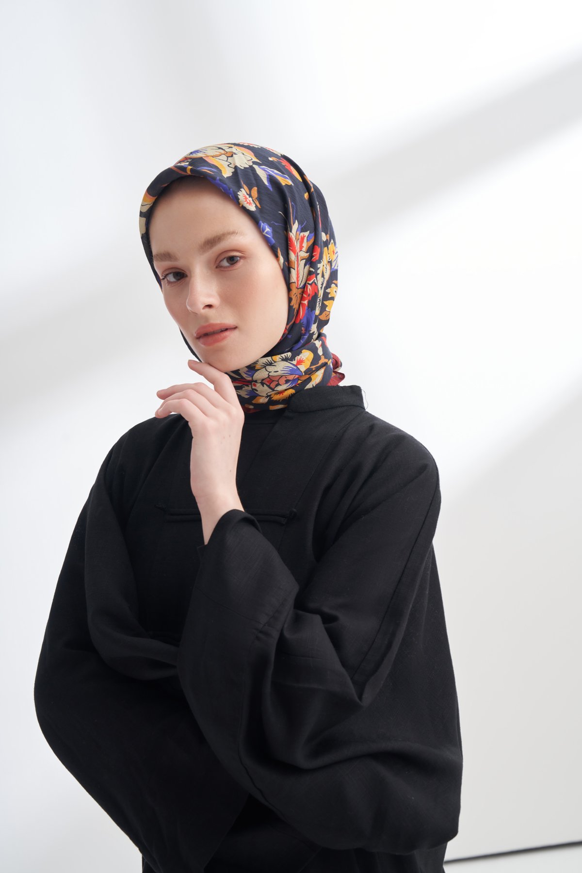 GARDEN MELODY DESEN THE TENCEL EDIT EŞARP - LACİVERT