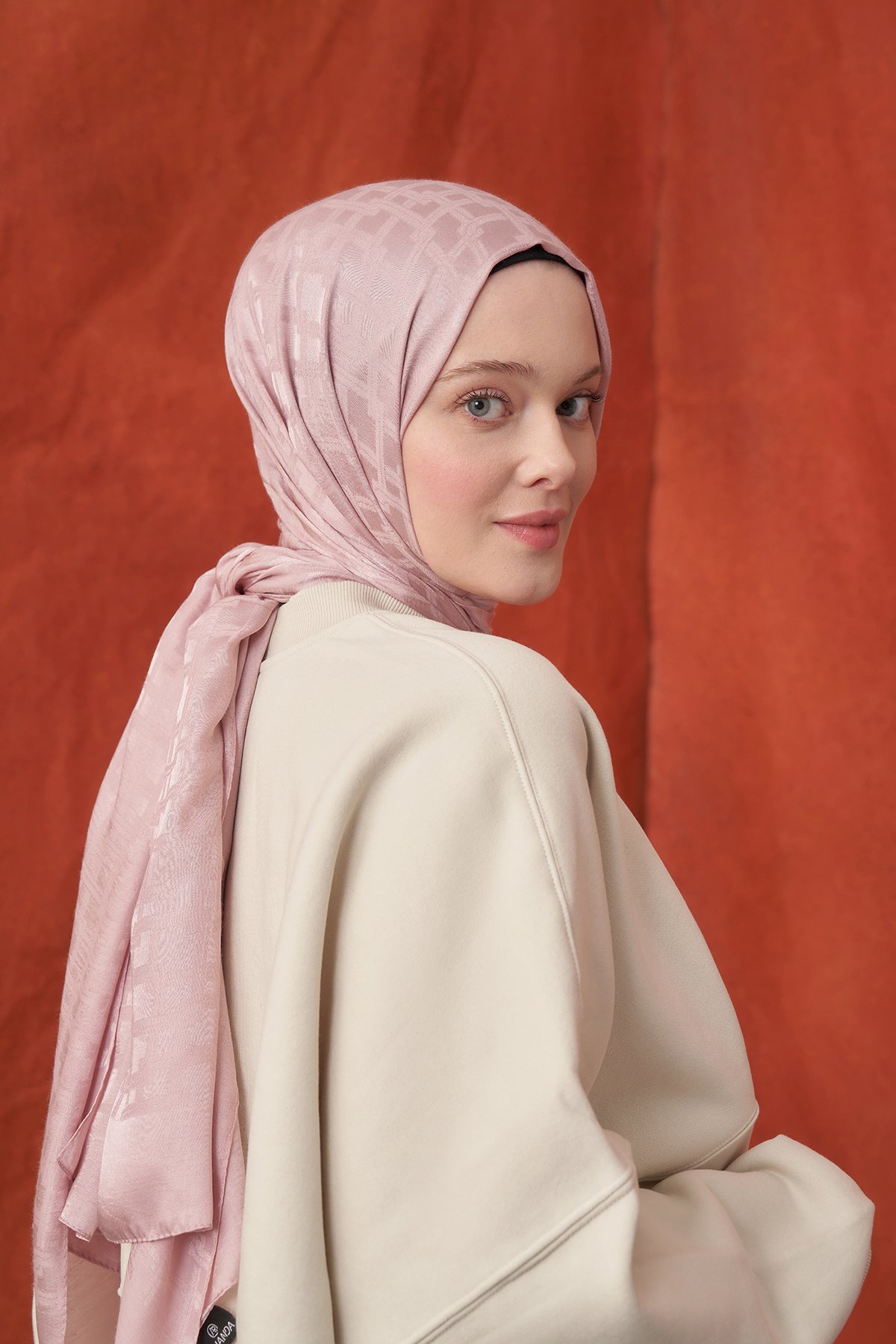 İTALYAN JAKAR BLOK DESEN ŞAL -  PUDRA