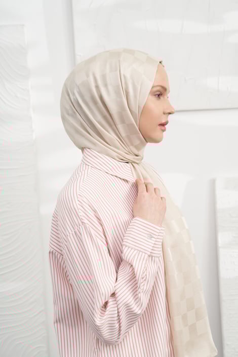 İTALYAN JAKAR DAMA DESEN ŞAL - AÇIK BEJ