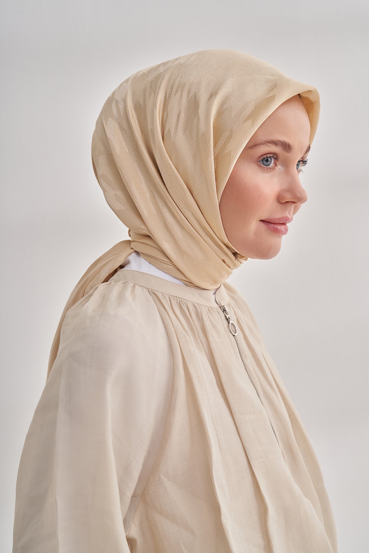 İTALYAN JAKAR KAZAYAĞI DESEN EŞARP - DORE