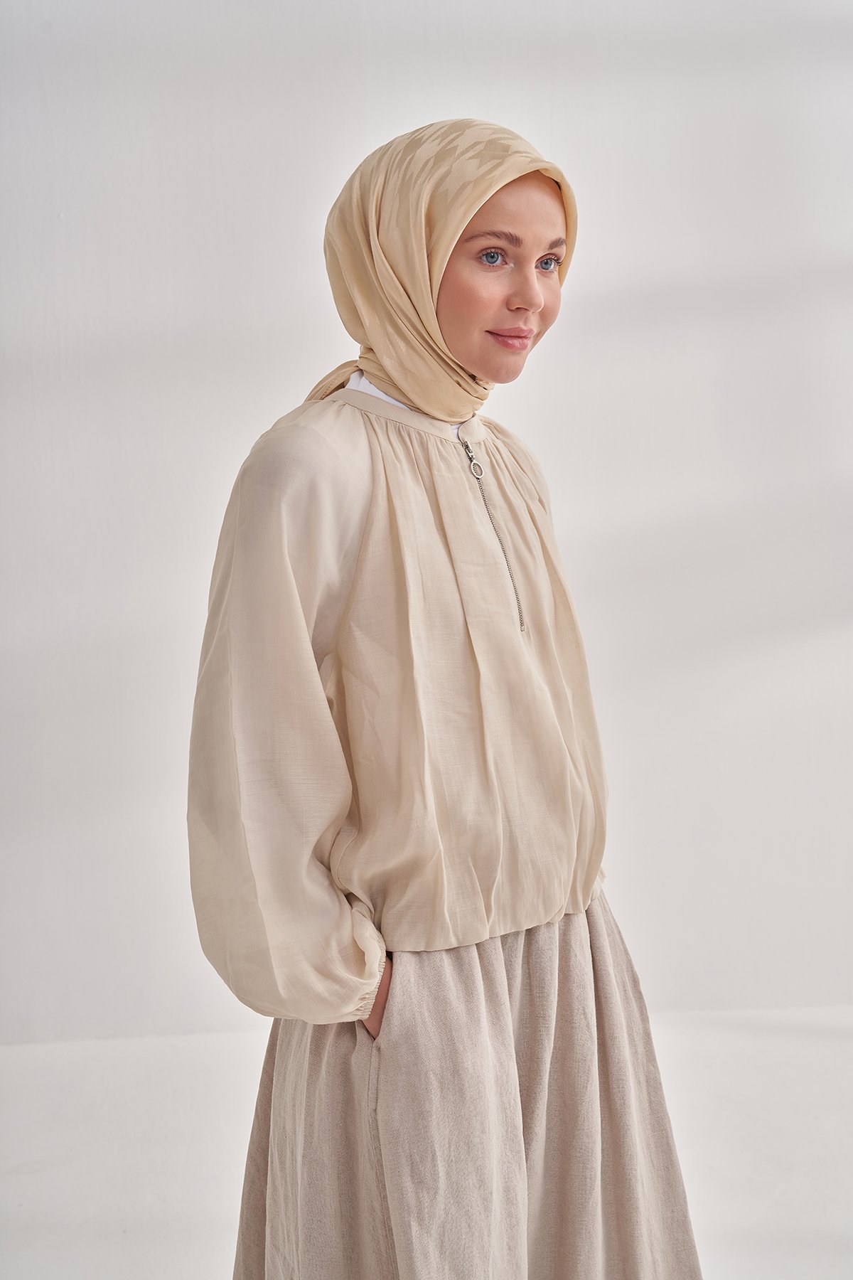 İTALYAN JAKAR KAZAYAĞI DESEN EŞARP - DORE