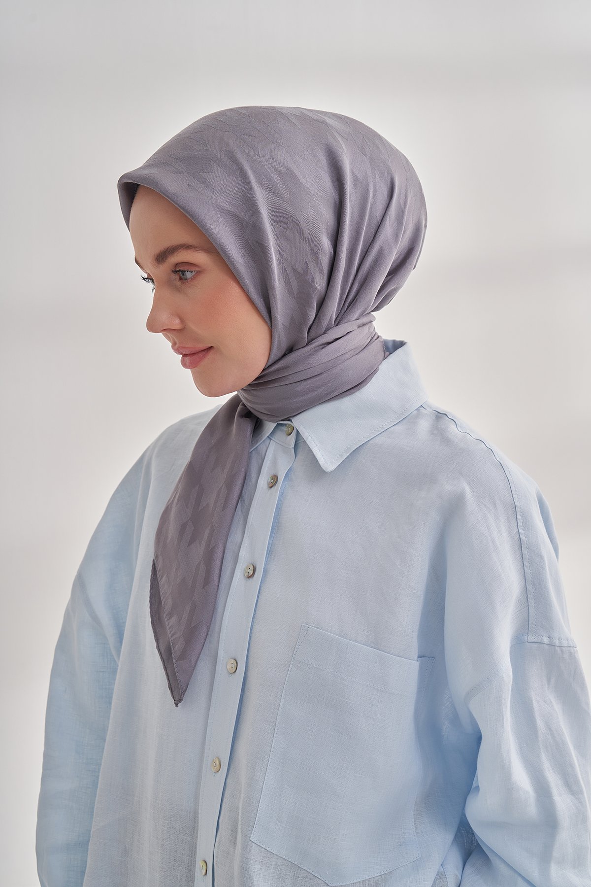 İTALYAN JAKAR KAZAYAĞI DESEN EŞARP - FÜME