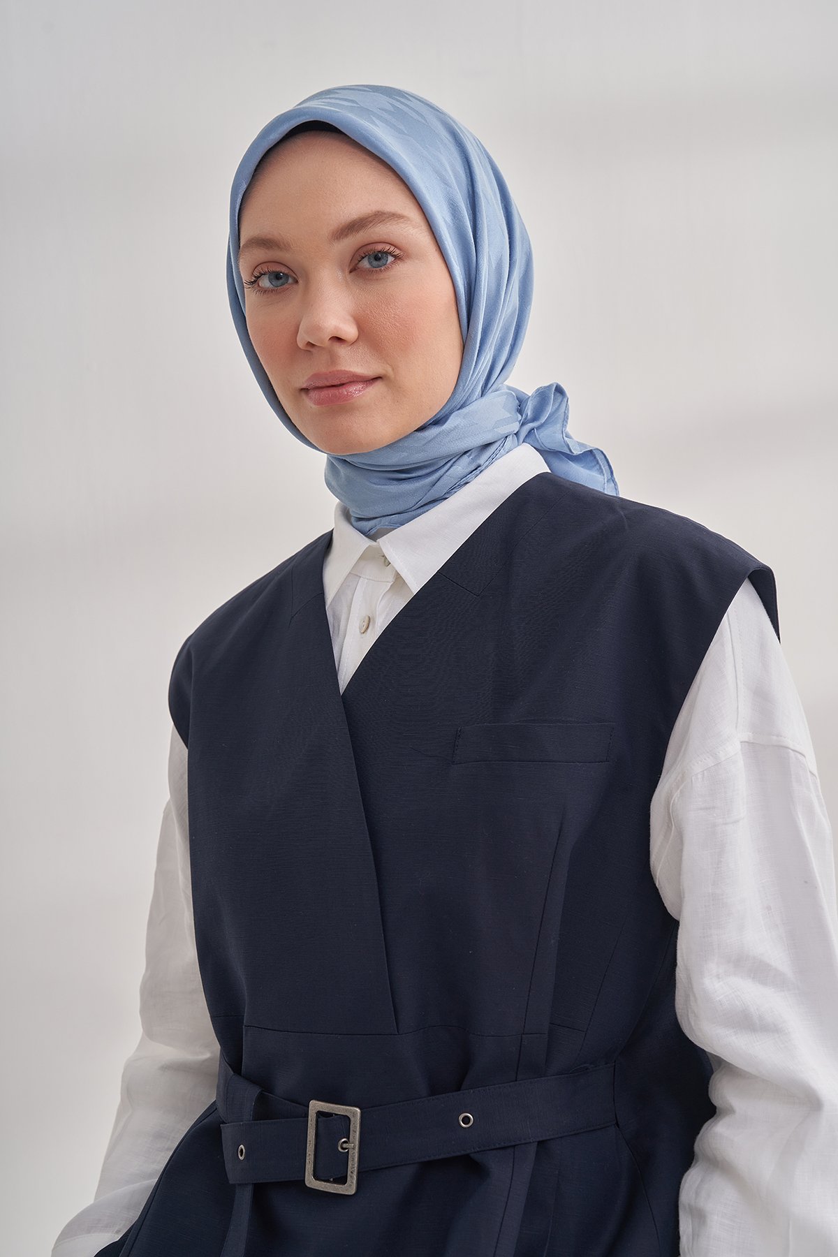 İTALYAN JAKAR KAZAYAĞI DESEN EŞARP - KOT MAVİSİ