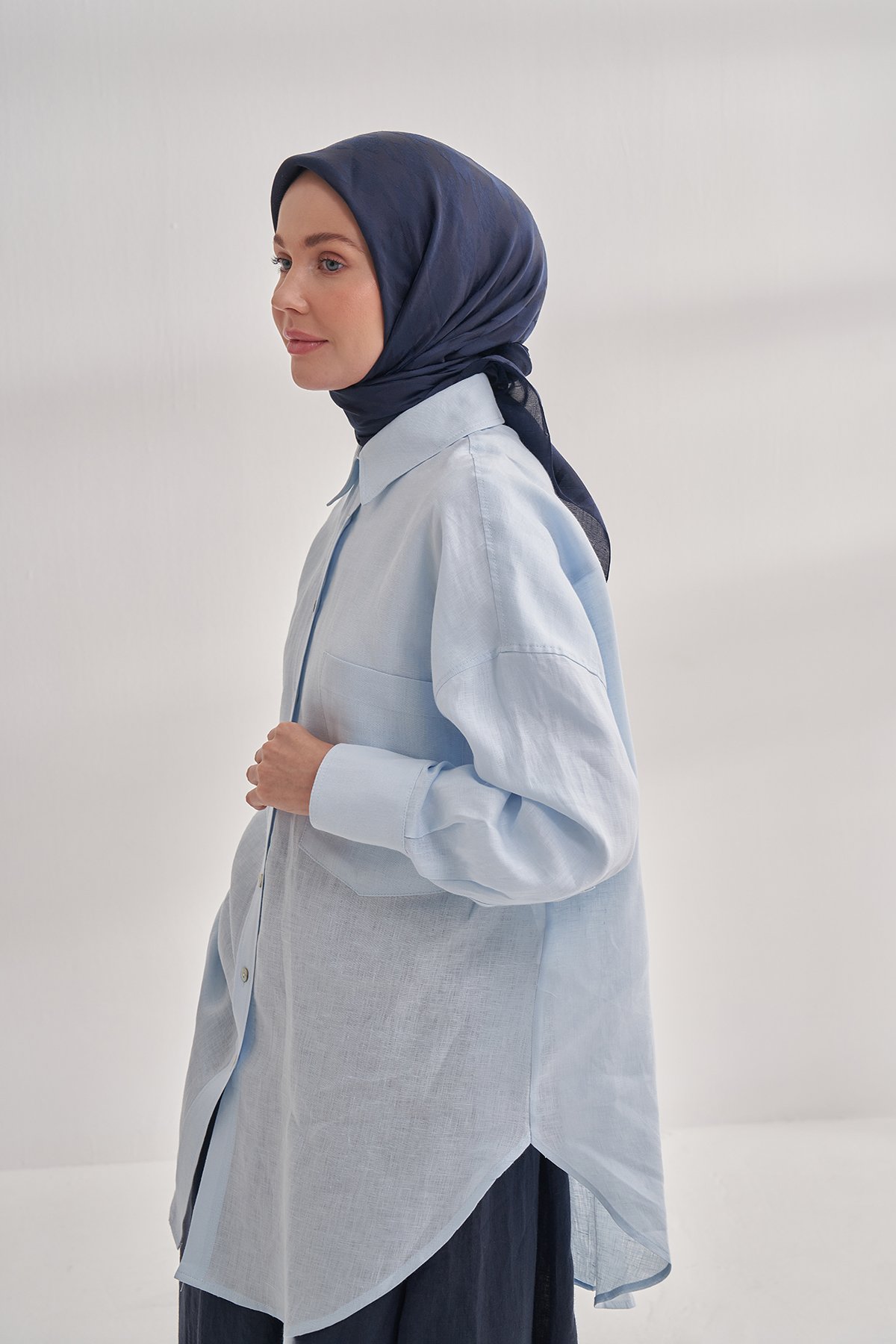 İTALYAN JAKAR KAZAYAĞI DESEN EŞARP - LACİVERT