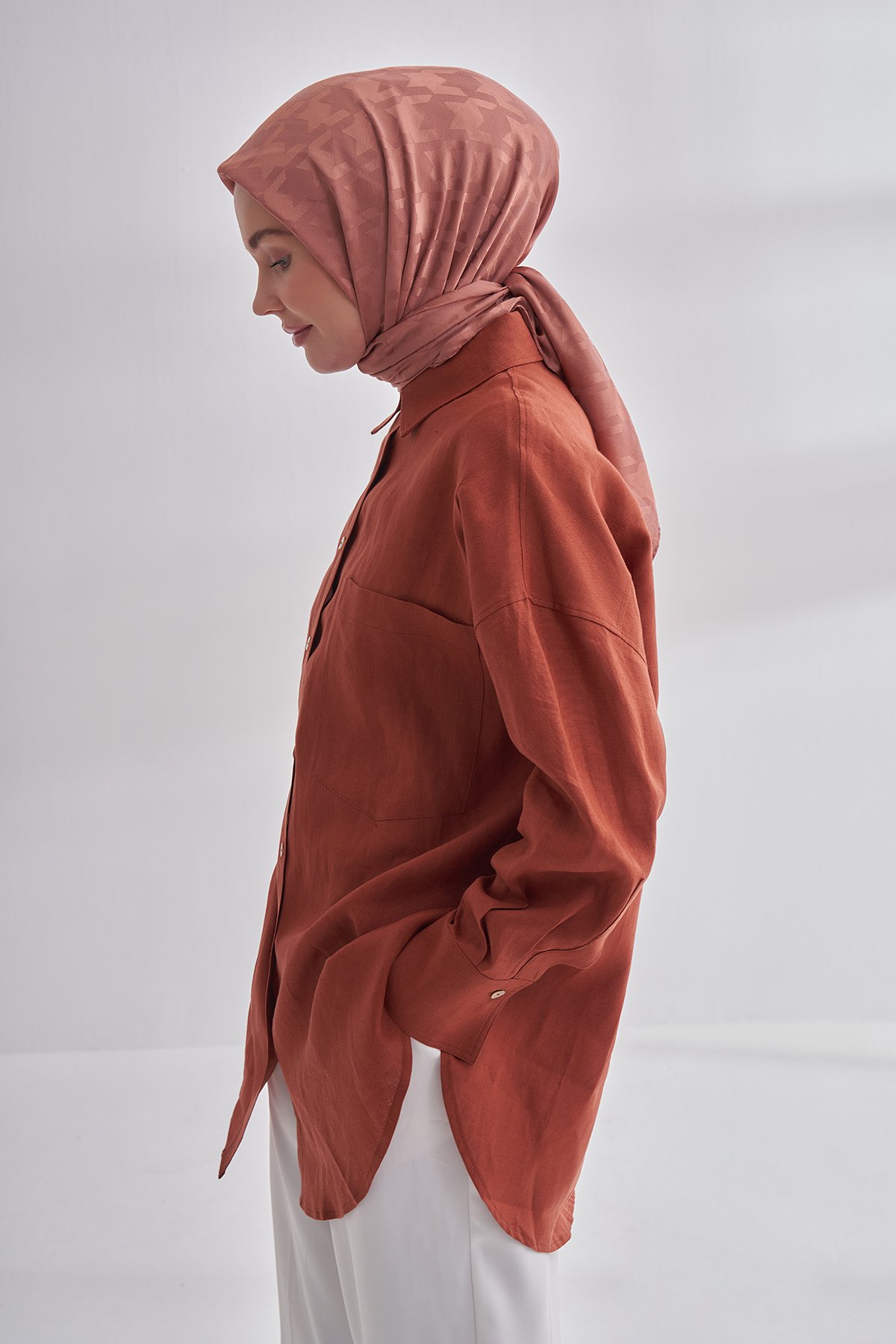 İTALYAN JAKAR KAZAYAĞI DESEN EŞARP - SOĞAN KABUĞU