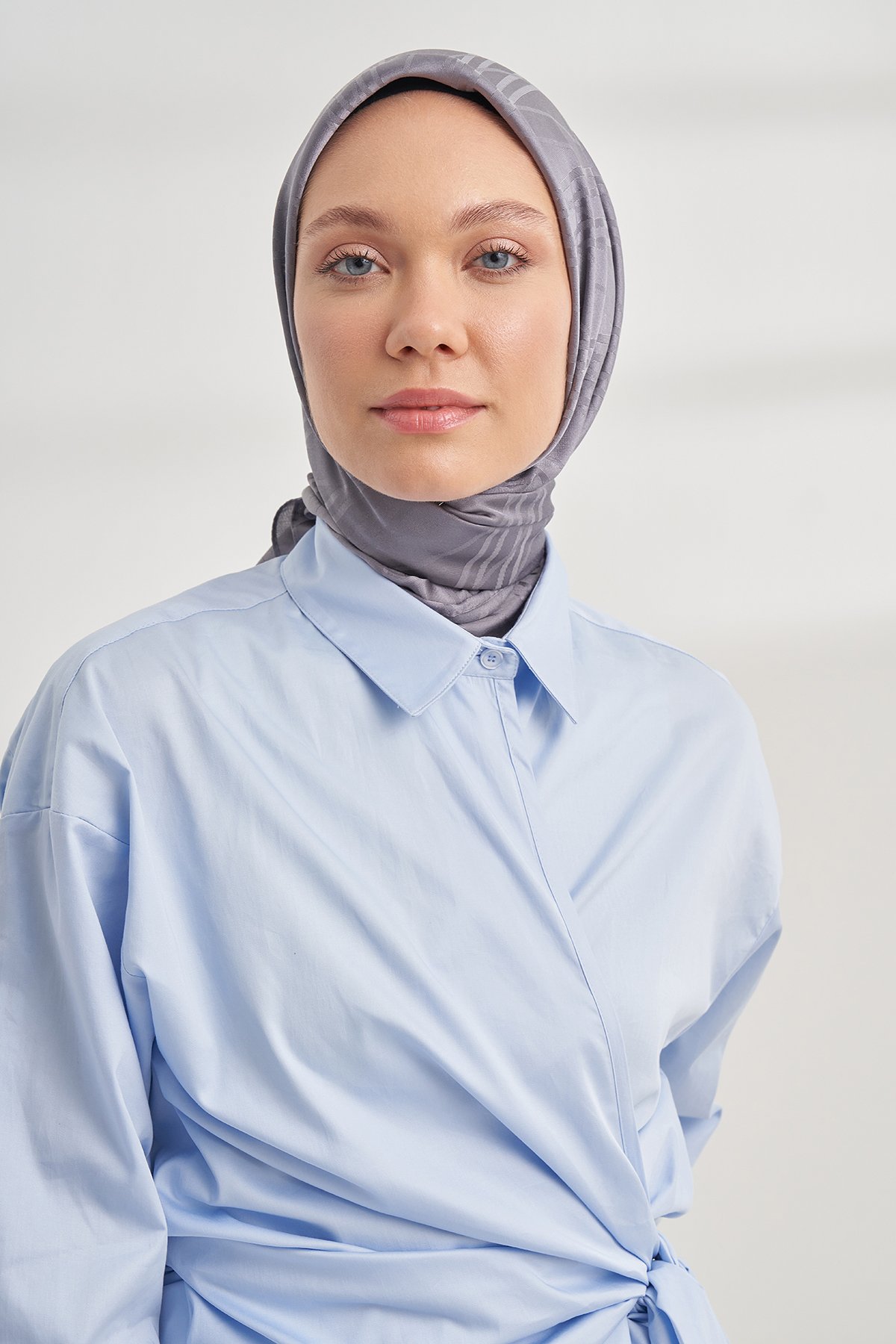 İTALYAN JAKAR ŞERİT DESEN EŞARP - FÜME