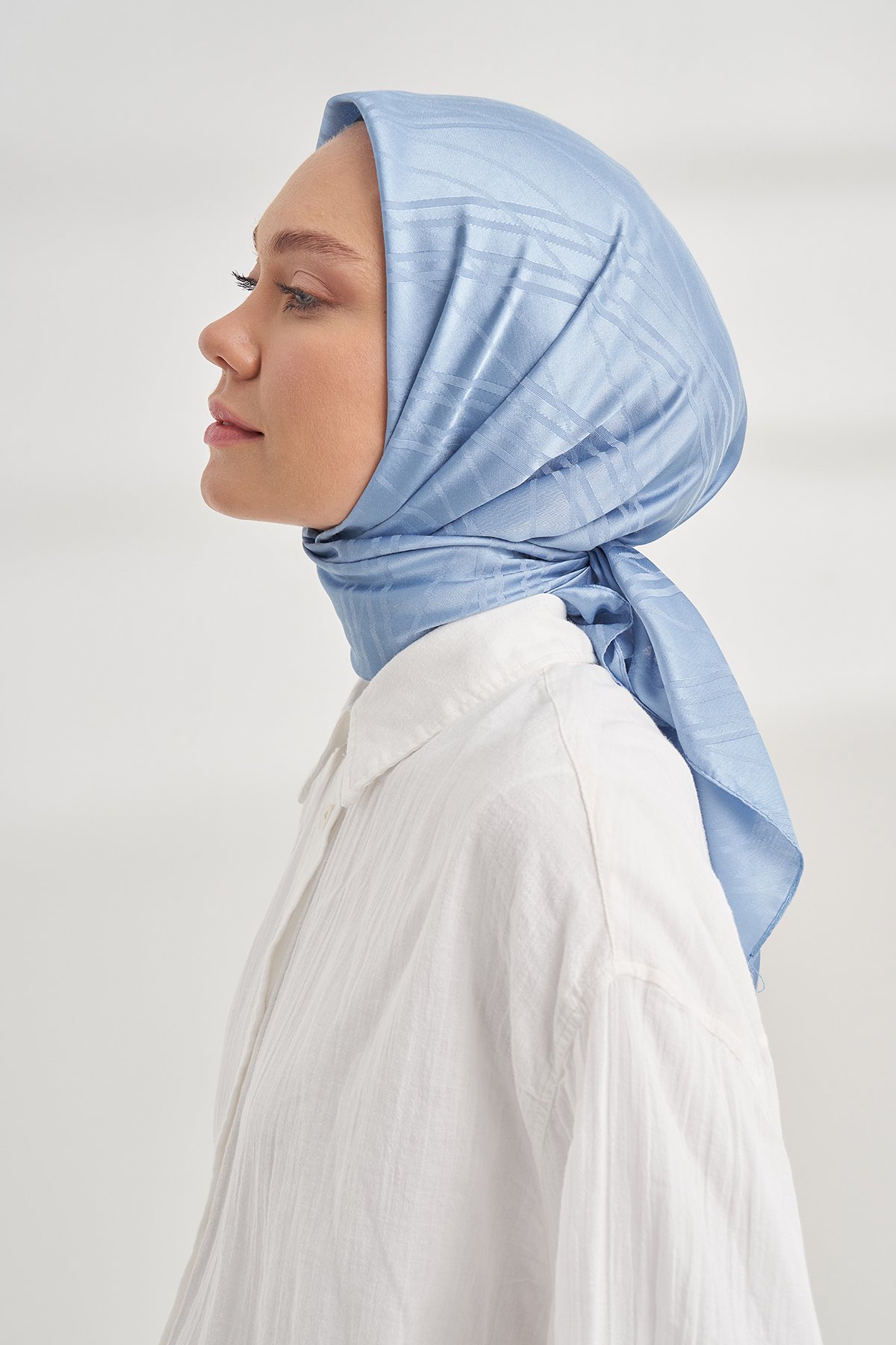 İTALYAN JAKAR ŞERİT DESEN EŞARP - KOT MAVİSİ