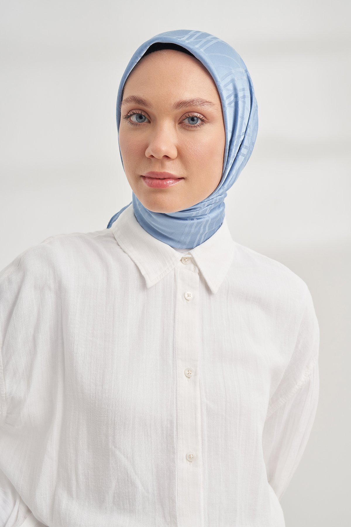 İTALYAN JAKAR ŞERİT DESEN EŞARP - KOT MAVİSİ