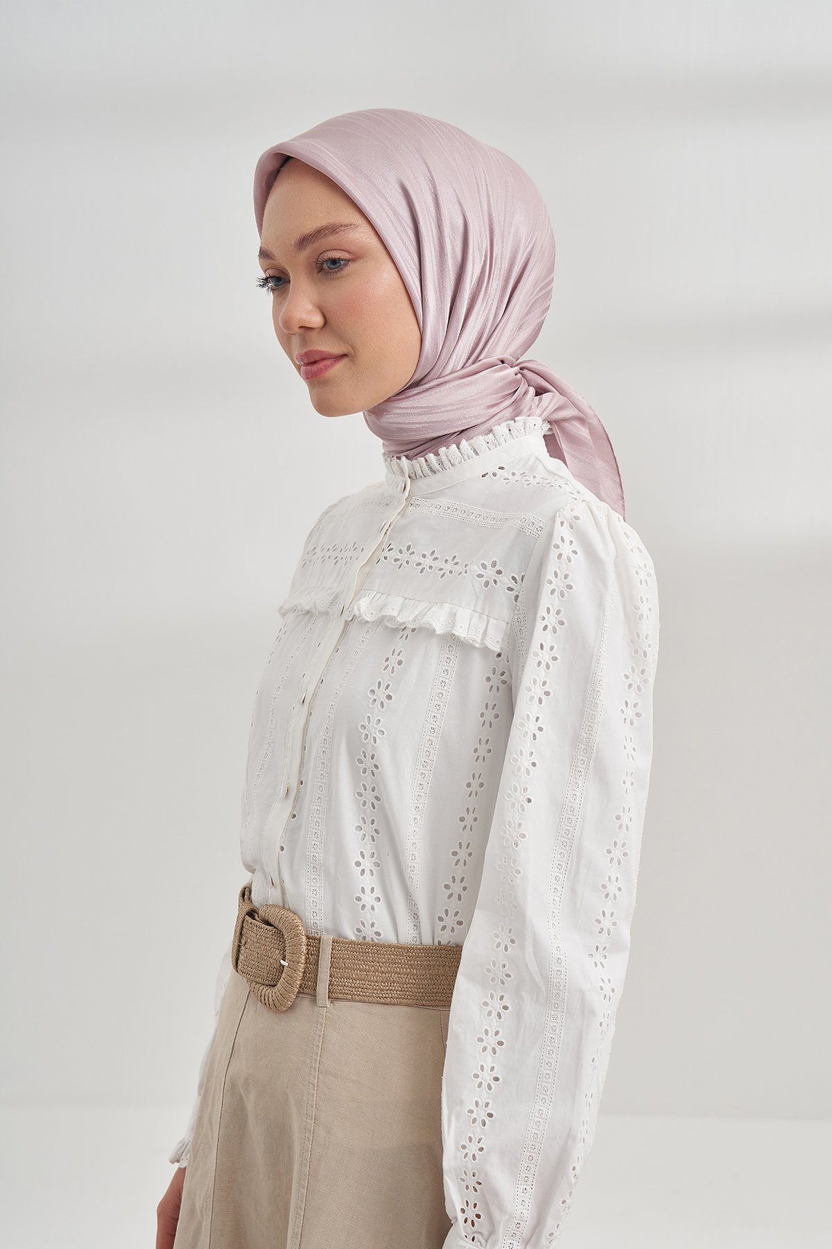 İTALYAN JAKAR ŞERİT DESEN EŞARP - SİSLİ PUDRA