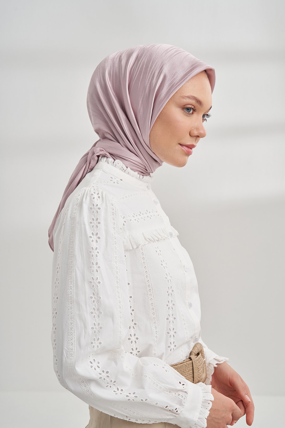 İTALYAN JAKAR ŞERİT DESEN EŞARP - SİSLİ PUDRA