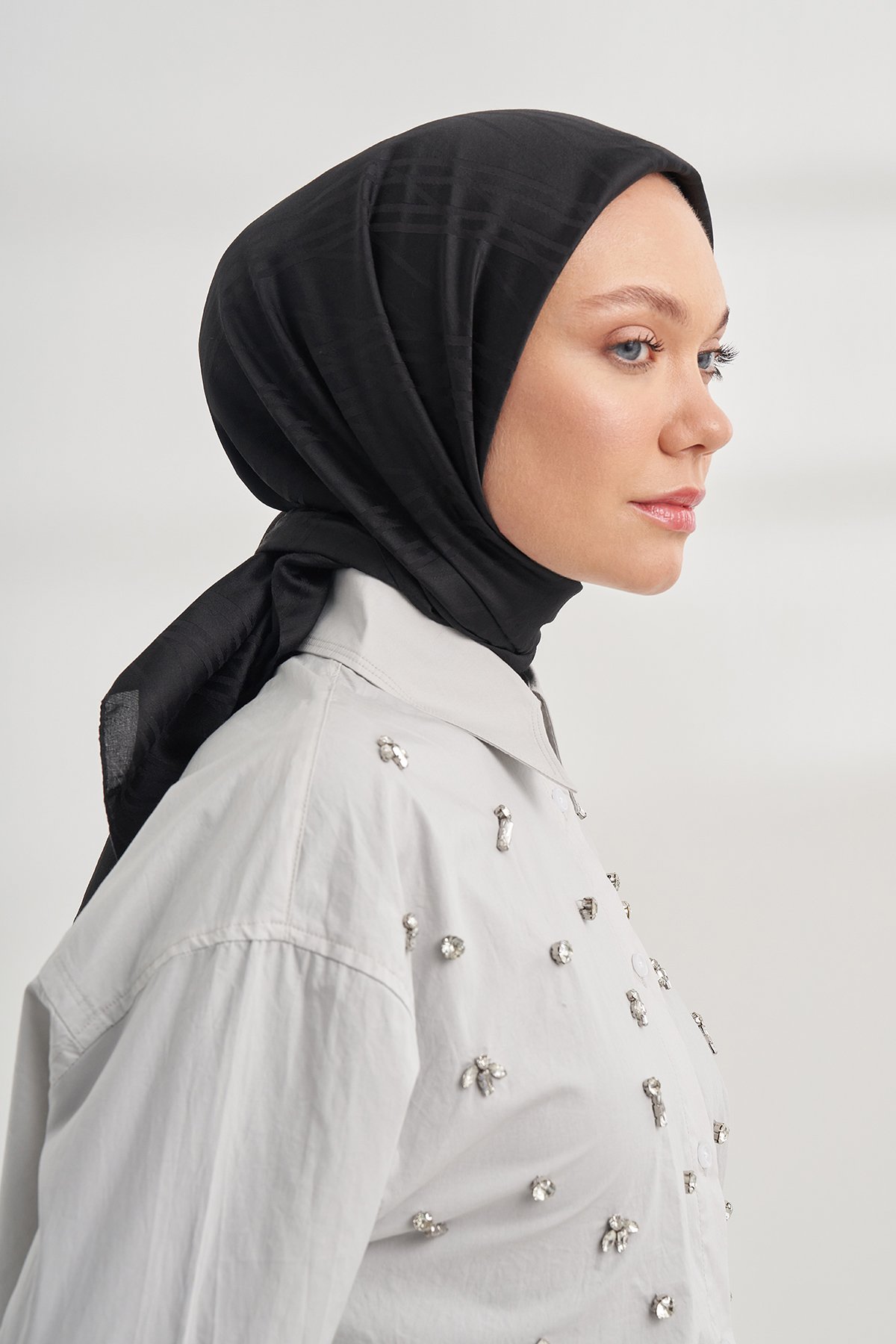 İTALYAN JAKAR ŞERİT DESEN EŞARP - SİYAH