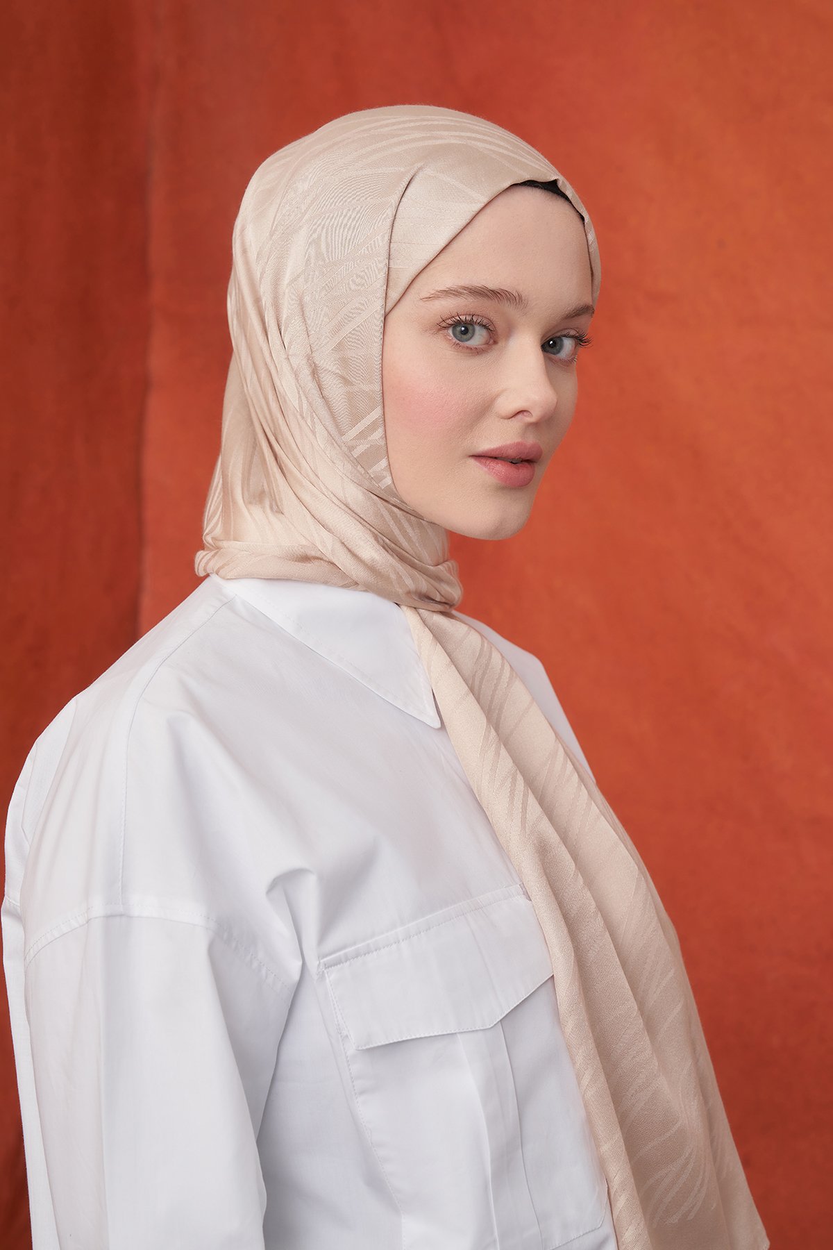 İTALYAN JAKAR ŞERİT DESEN ŞAL -  BEJ