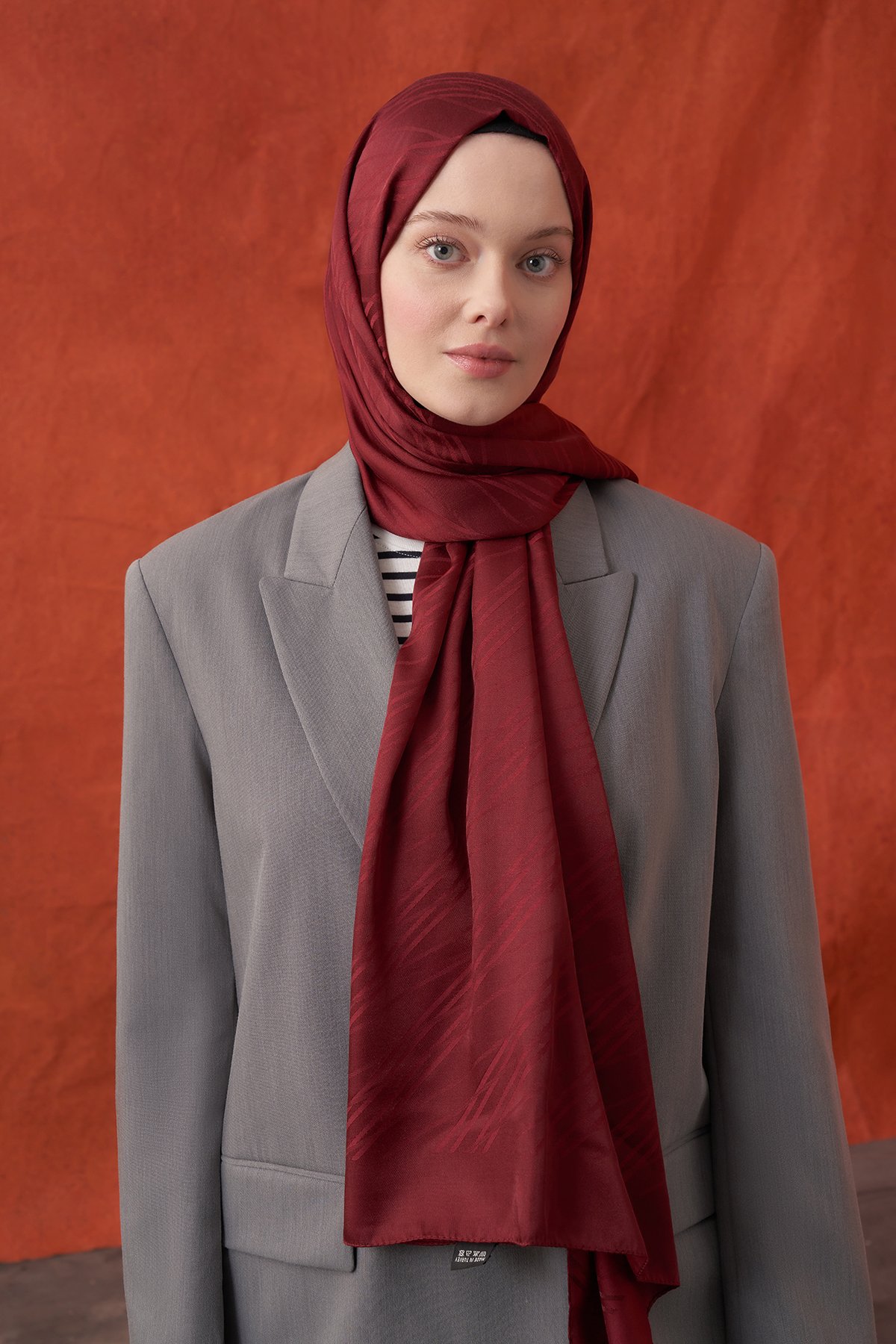 İTALYAN JAKAR ŞERİT DESEN ŞAL -  BORDO