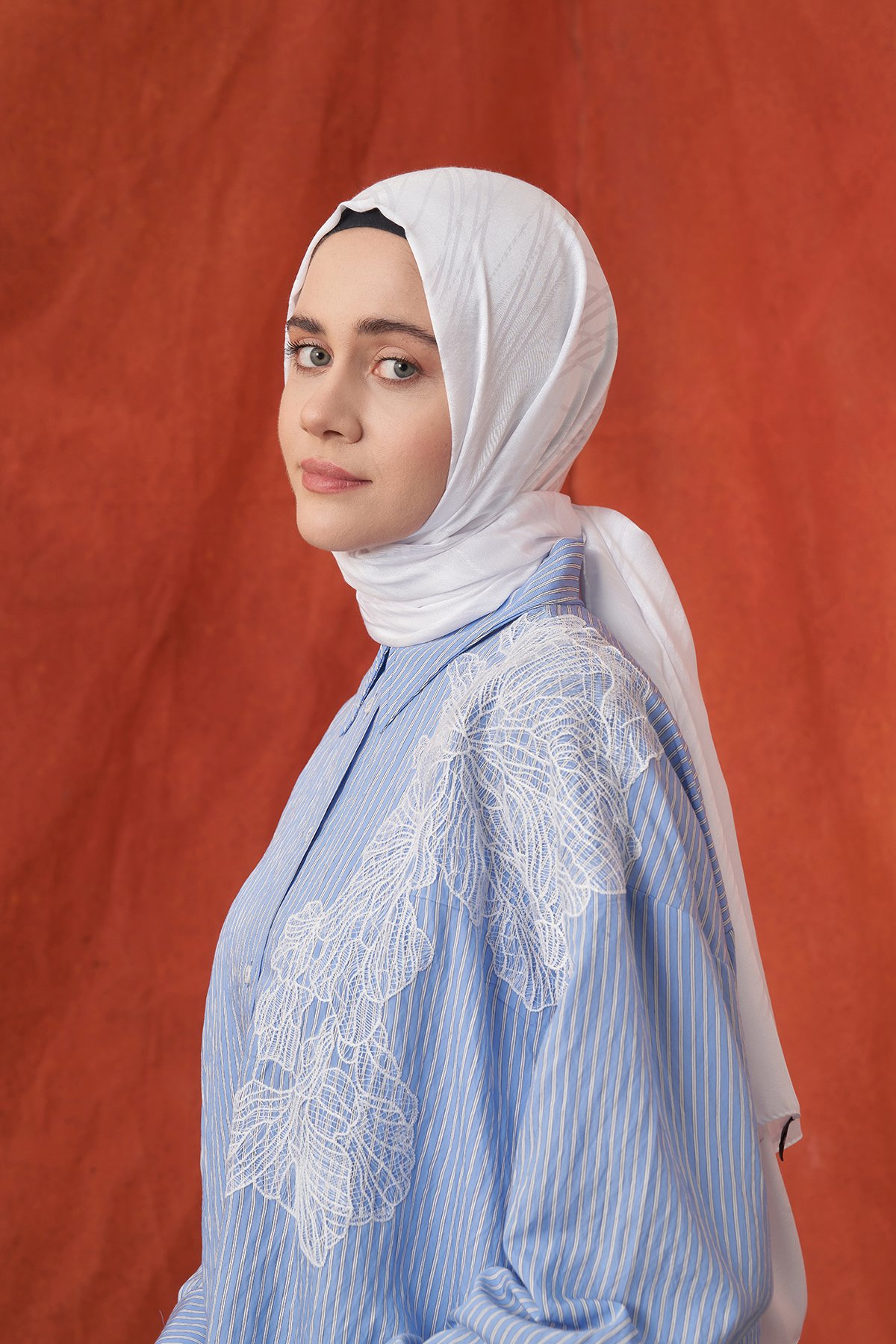 İTALYAN JAKAR ŞERİT DESEN ŞAL -  KIRIK BEYAZ