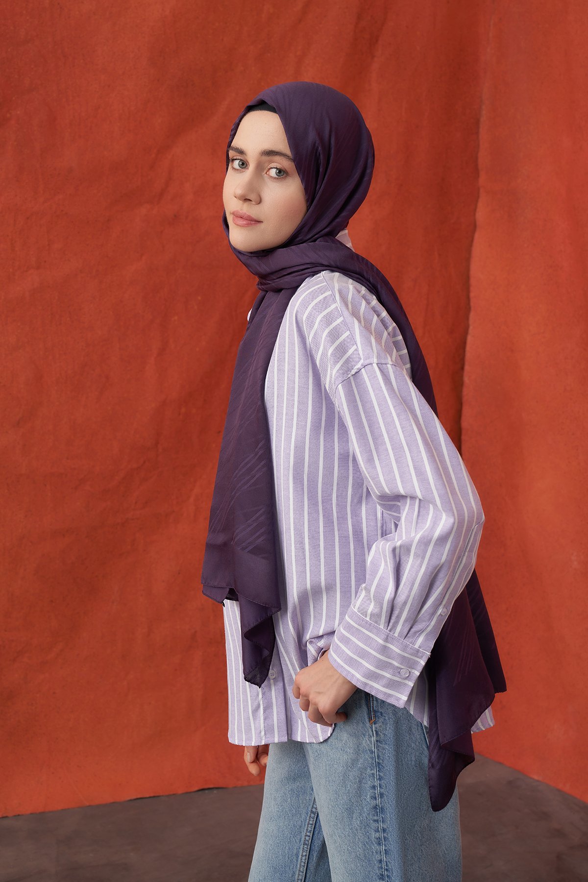 İTALYAN JAKAR ŞERİT DESEN ŞAL -  MÜRDÜM