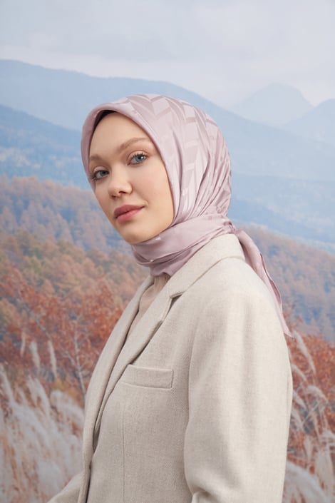 İTALYAN JAKAR ZİGZAG DESEN EŞARP - SİSLİ PUDRA