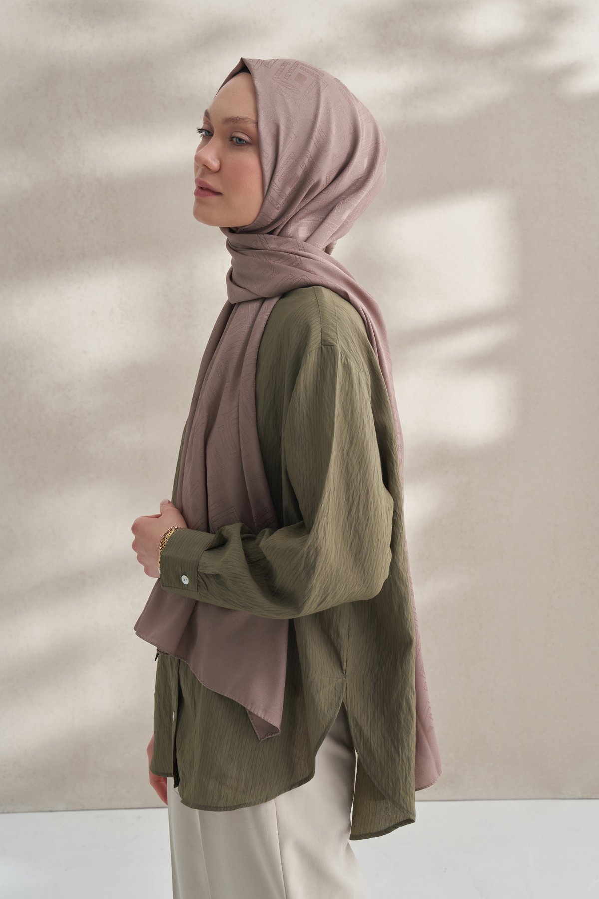 KREP JAKAR KRİSTAL DESEN ŞAL - KOYU VİZON