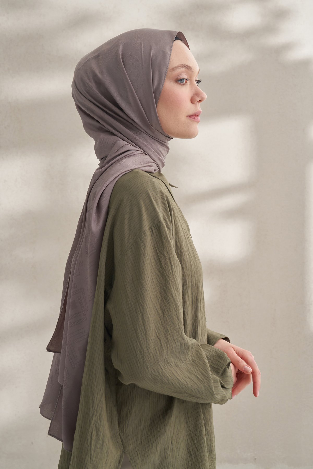 KREP JAKAR KRİSTAL DESEN ŞAL - VİZON