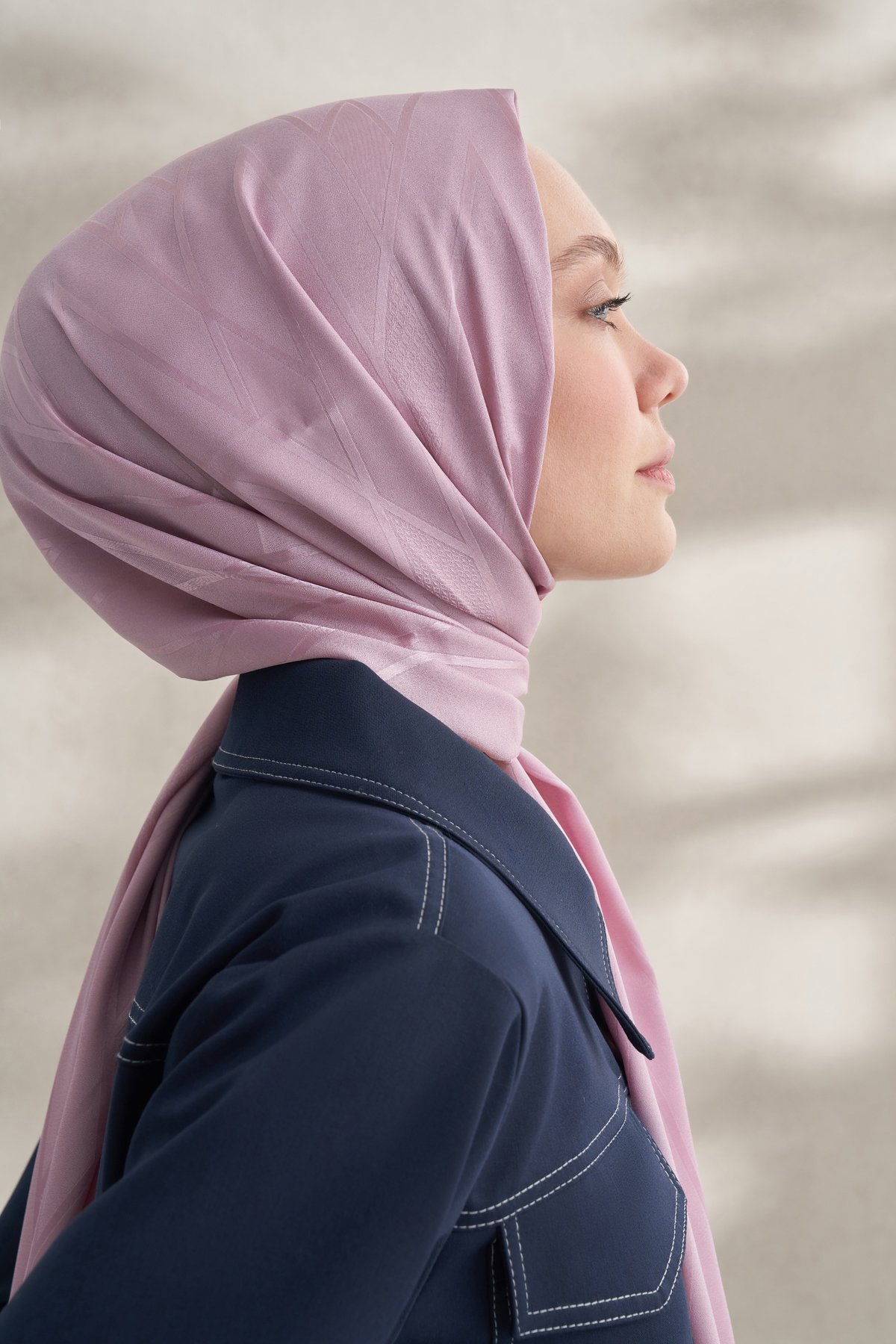 KREP JAKAR PRİZMA DESEN ŞAL -  PUDRA