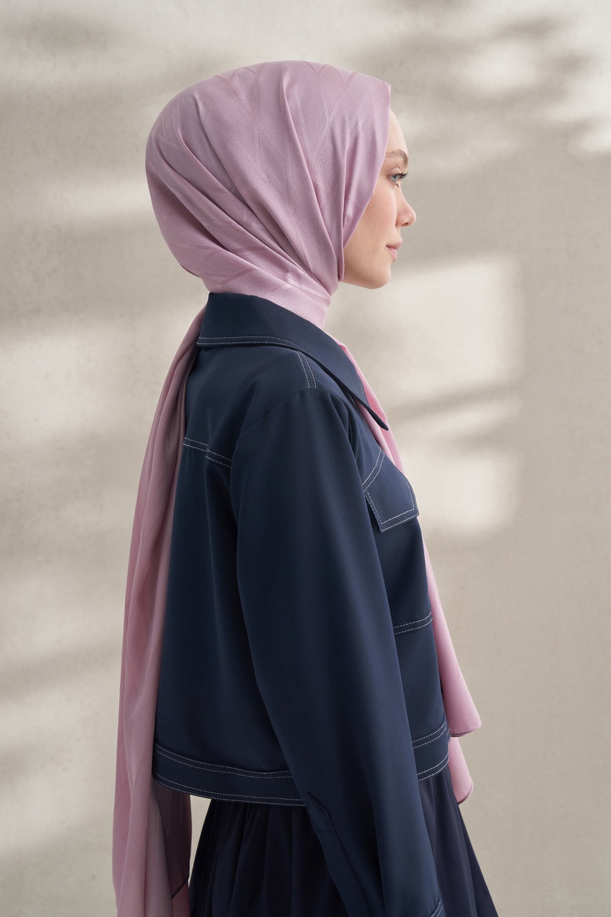 KREP JAKAR PRİZMA DESEN ŞAL -  PUDRA