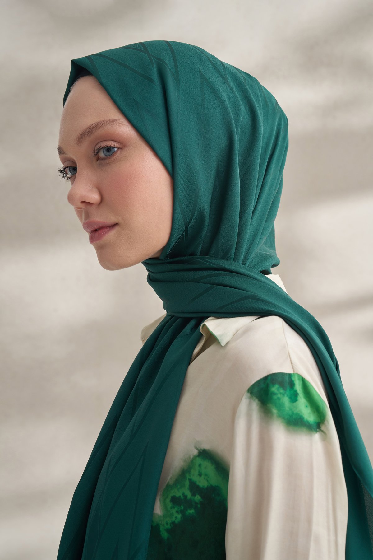 KREP JAKAR PRİZMA DESEN ŞAL -  ZÜMRÜT