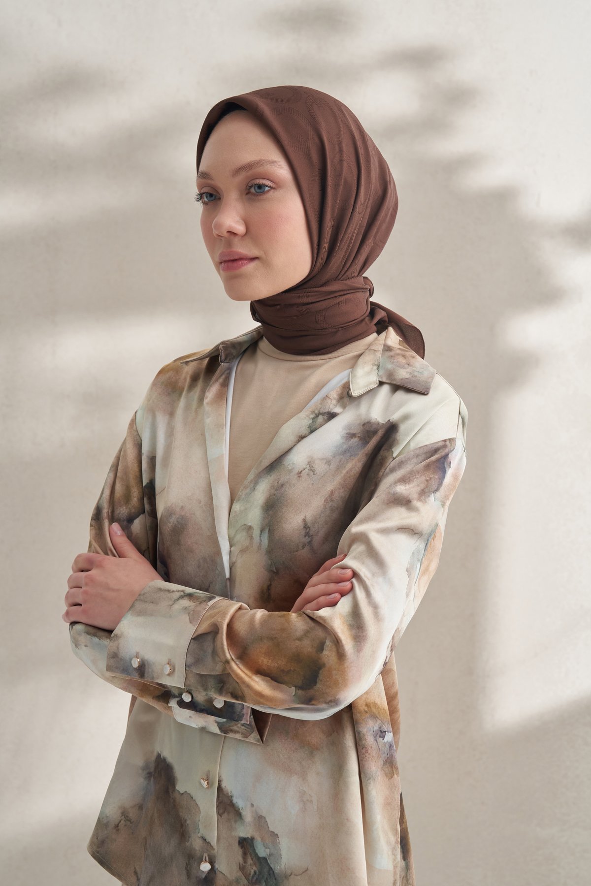 KREP JAKAR Q DESEN EŞARP -  KAHVE