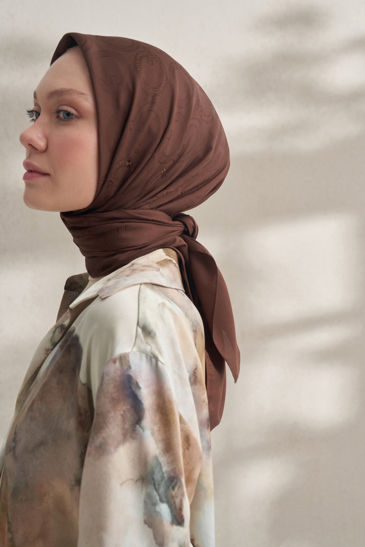 KREP JAKAR Q DESEN EŞARP -  KAHVE