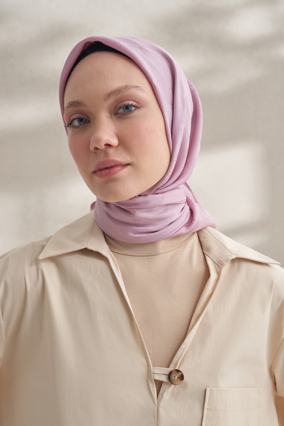 KREP JAKAR Q DESEN EŞARP -  PUDRA