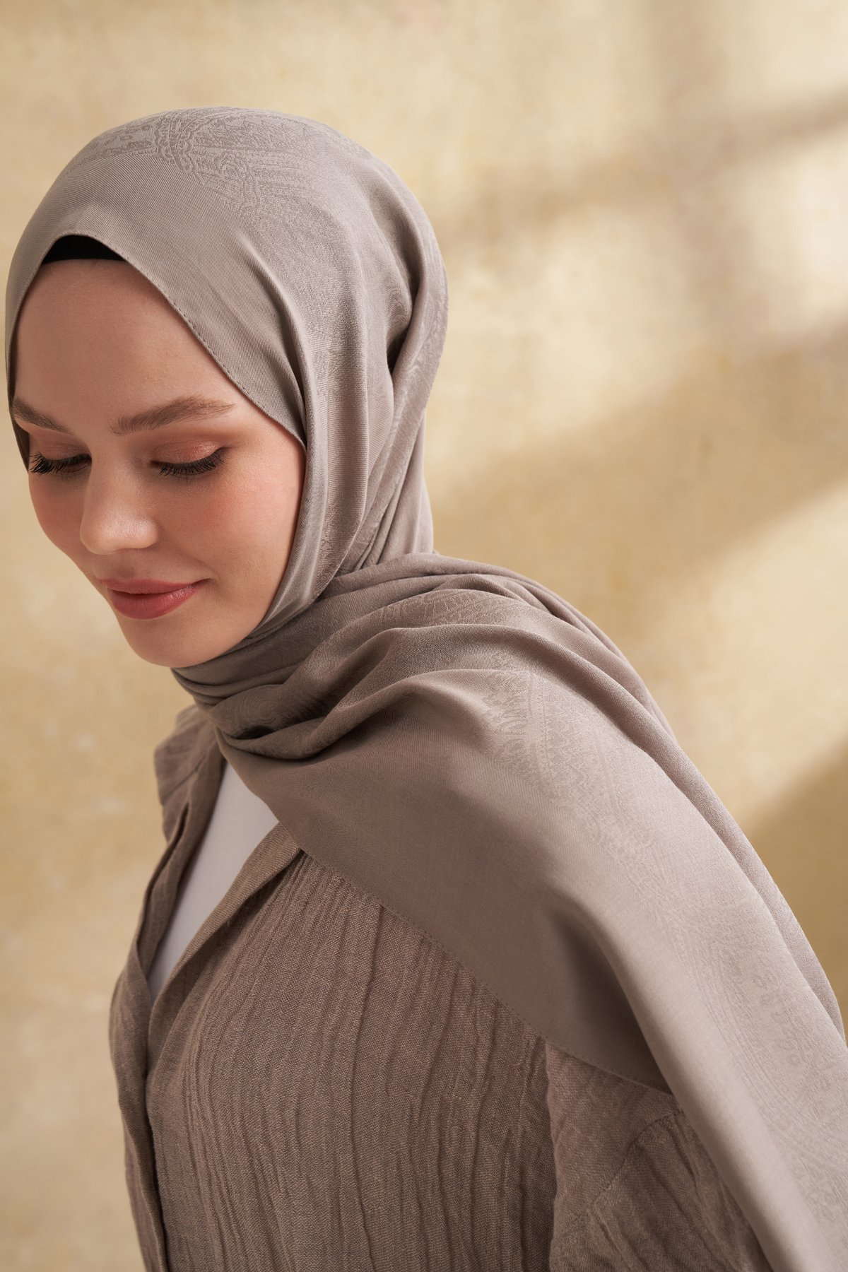 LYOCELL VİSKON NOMADE DESEN ŞAL - VİZON