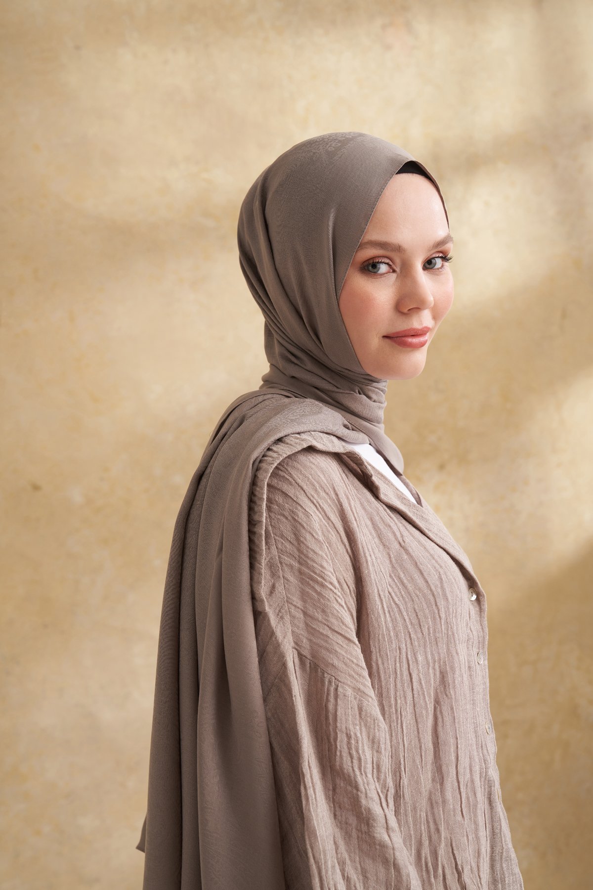 LYOCELL VİSKON NOMADE DESEN ŞAL - VİZON