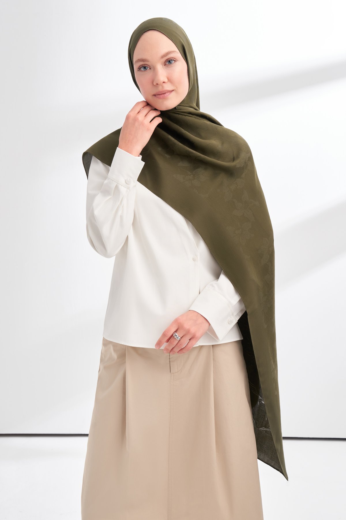 MAREN DESEN FLOŞ VİSKON ŞAL - HAKİ