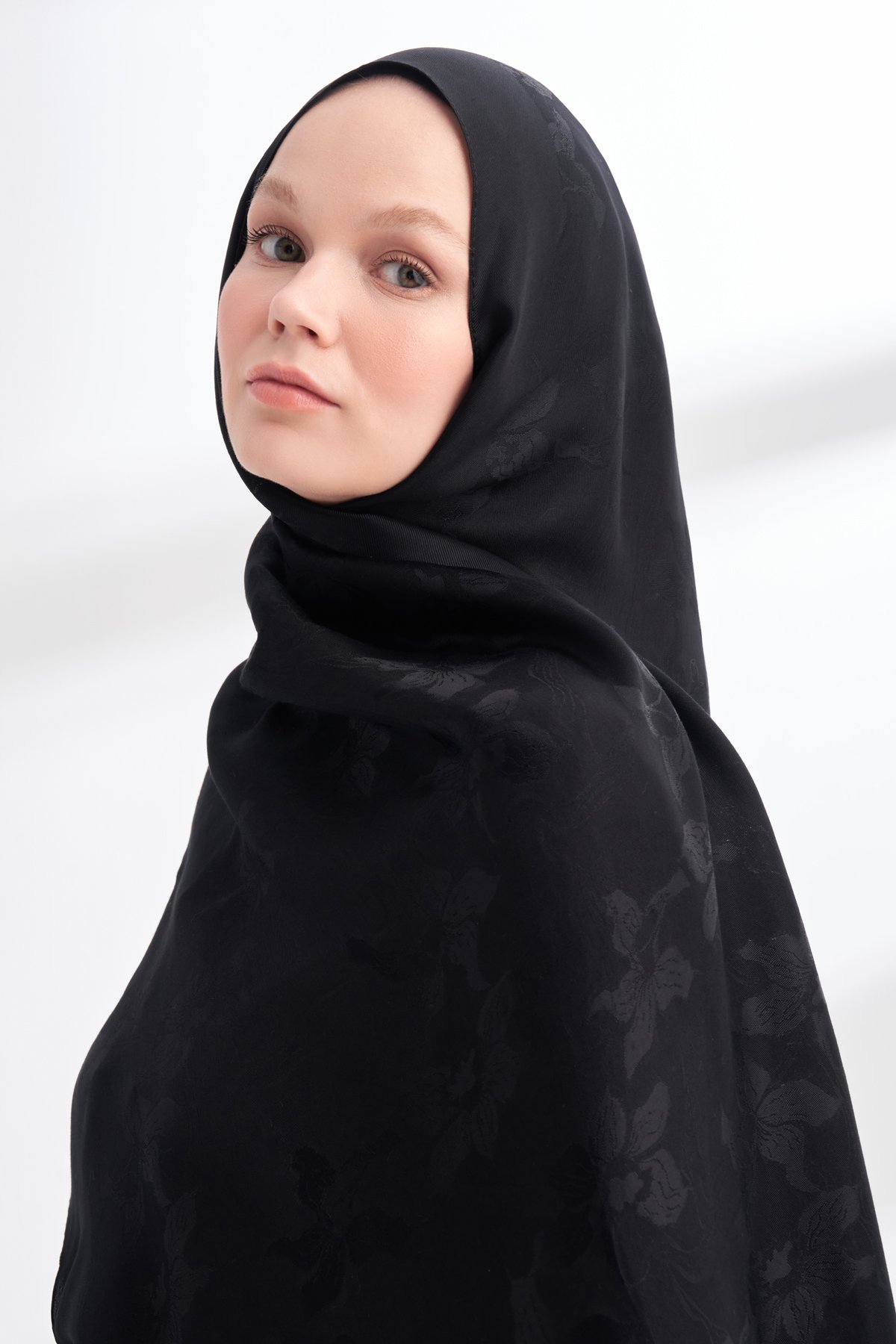 MAREN DESEN FLOŞ VİSKON ŞAL - SİYAH
