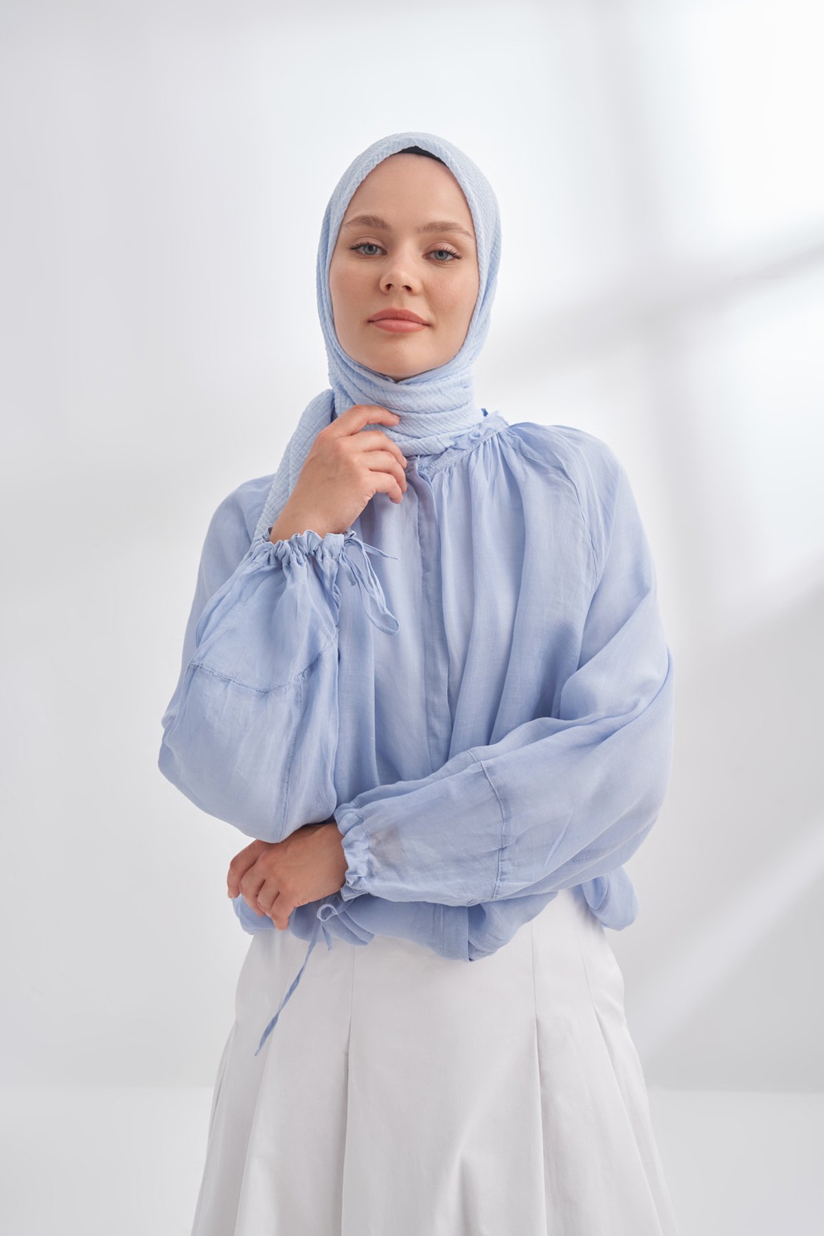 MÜSLİN BİYELİ EŞARP - BEBE MAVİSİ