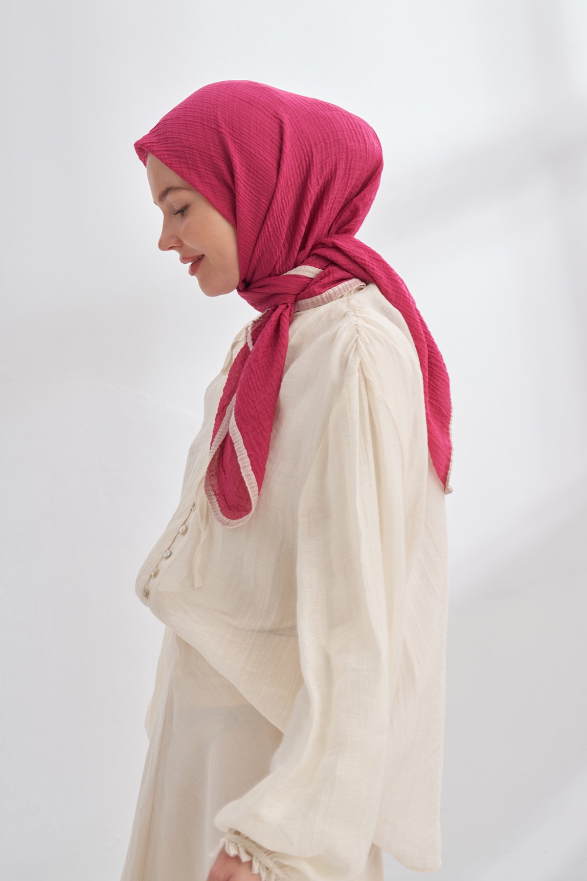 MÜSLİN BİYELİ EŞARP - FUŞYA