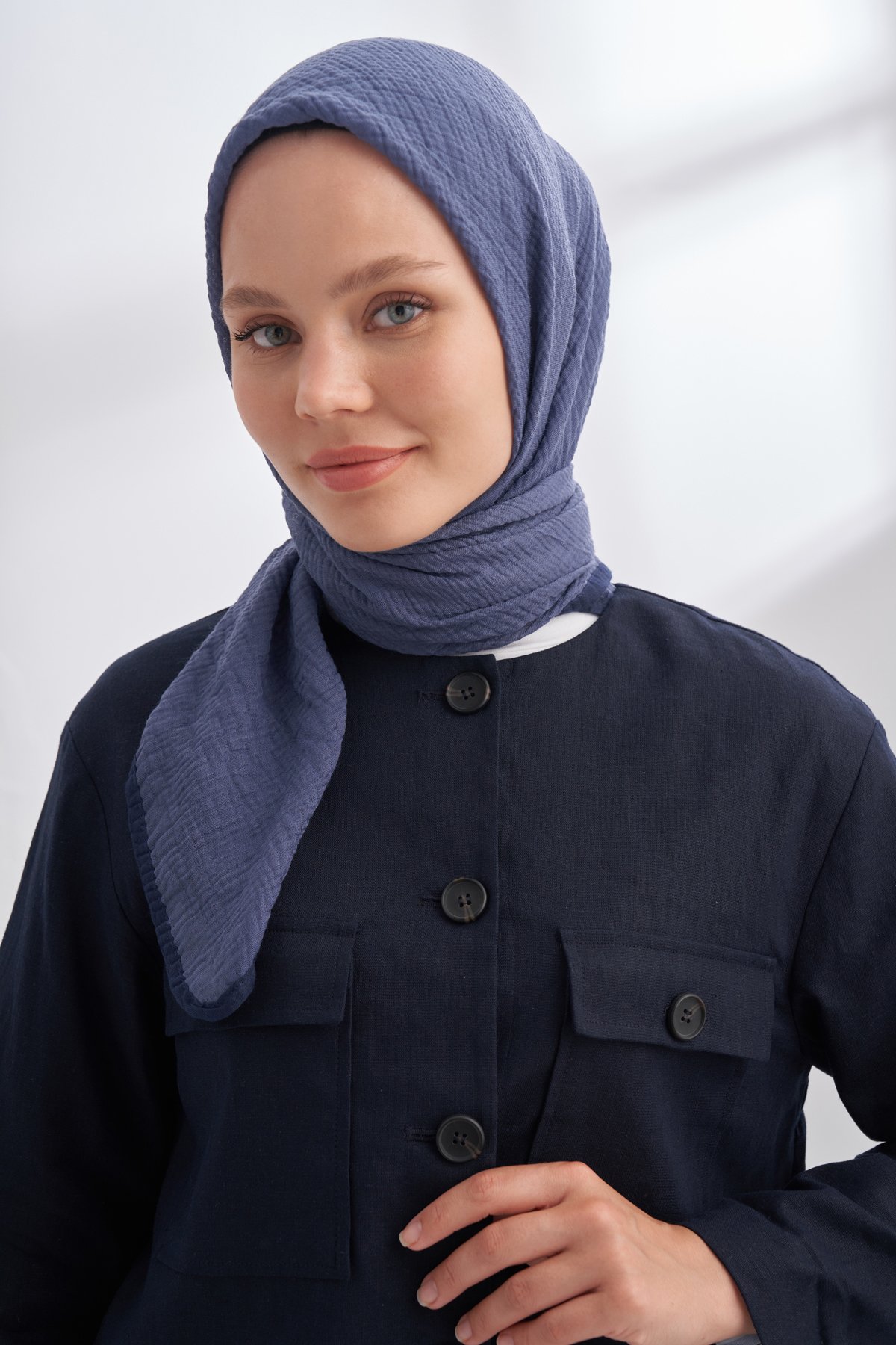 MÜSLİN BİYELİ EŞARP - KOYU KOT MAVİSİ