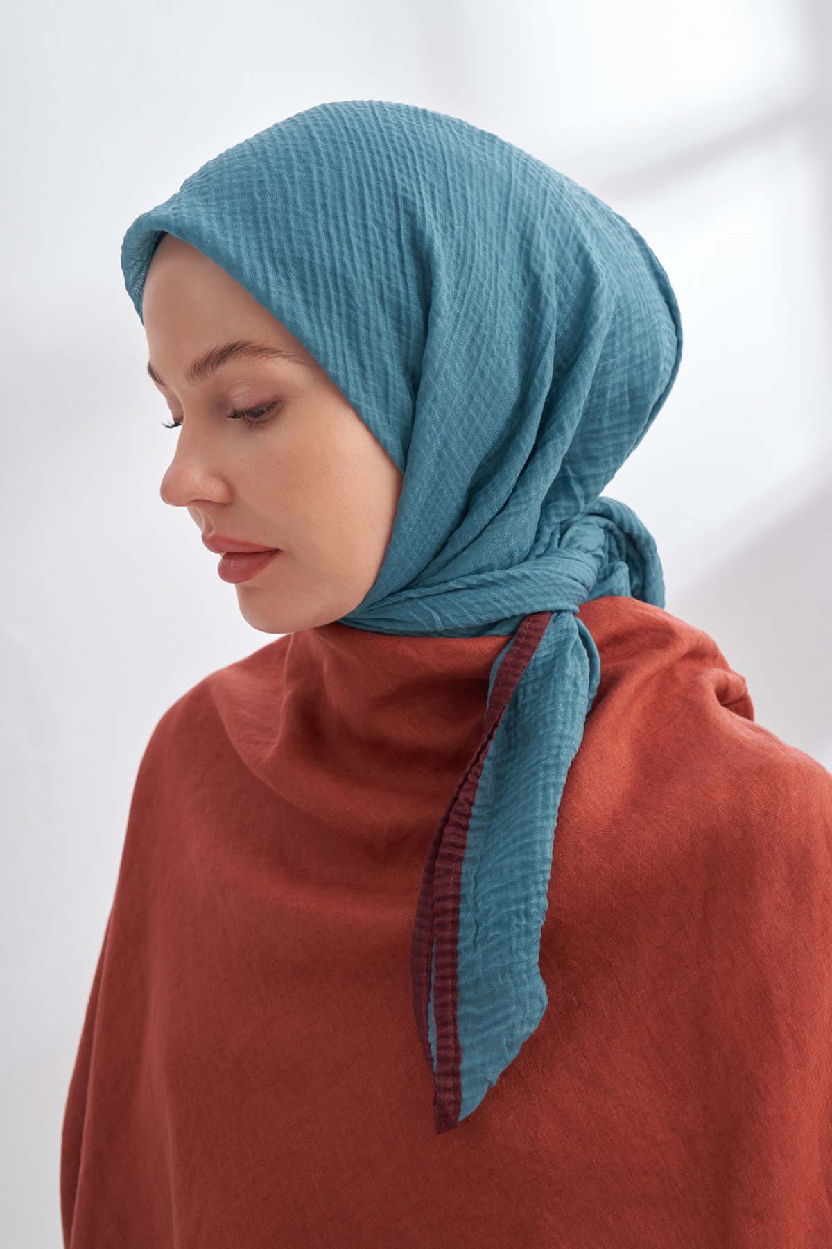 MÜSLİN BİYELİ EŞARP - PETROL