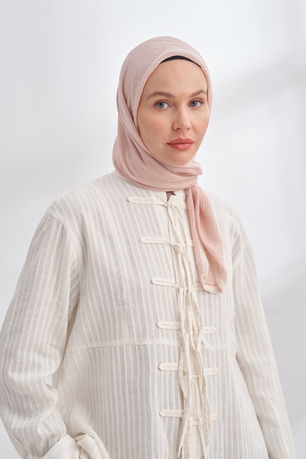 MÜSLİN BİYELİ EŞARP - PUDRA