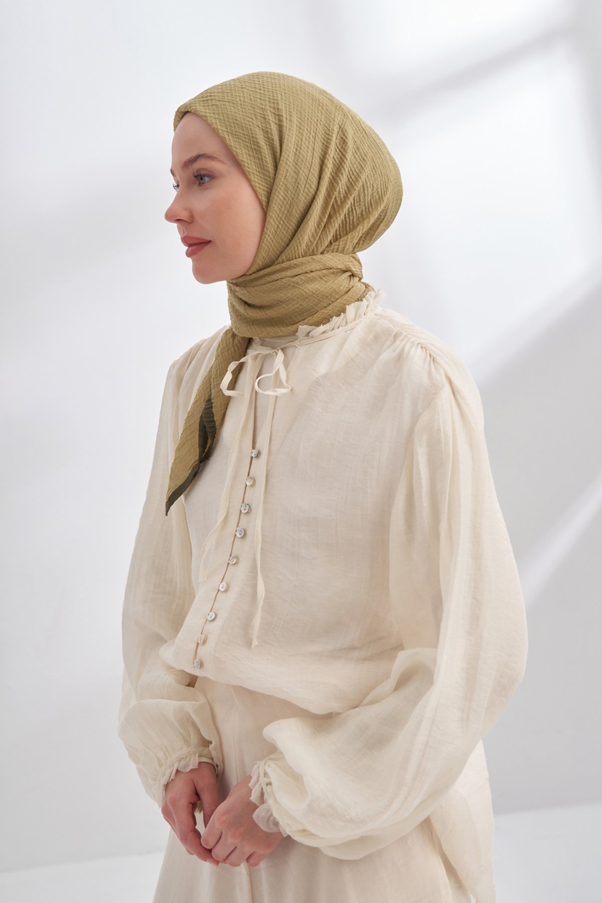 MÜSLİN BİYELİ EŞARP - YAĞ YEŞİLİ