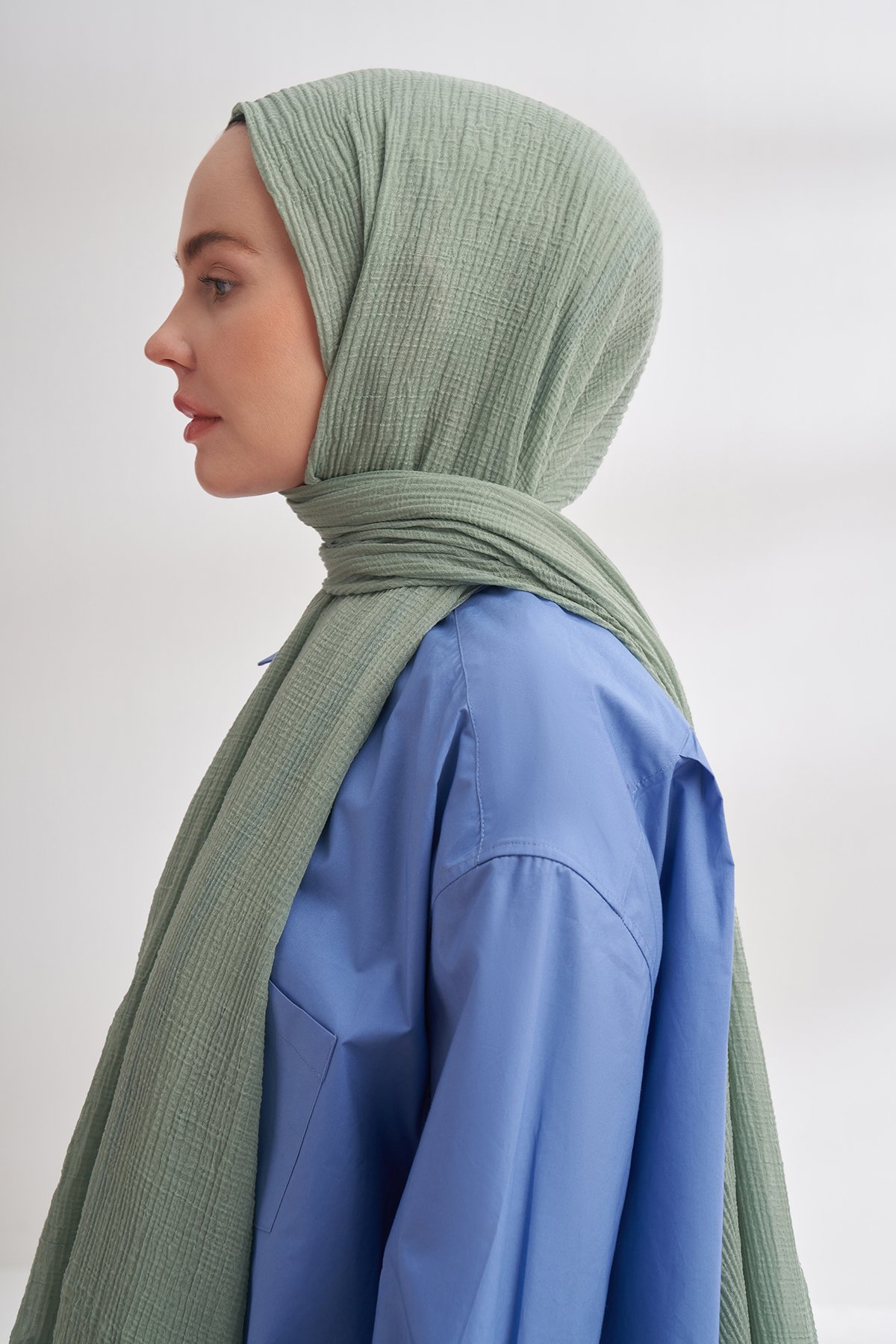 MÜSLİN BİYELİ ŞAL - ÇAĞLA YEŞİLİ