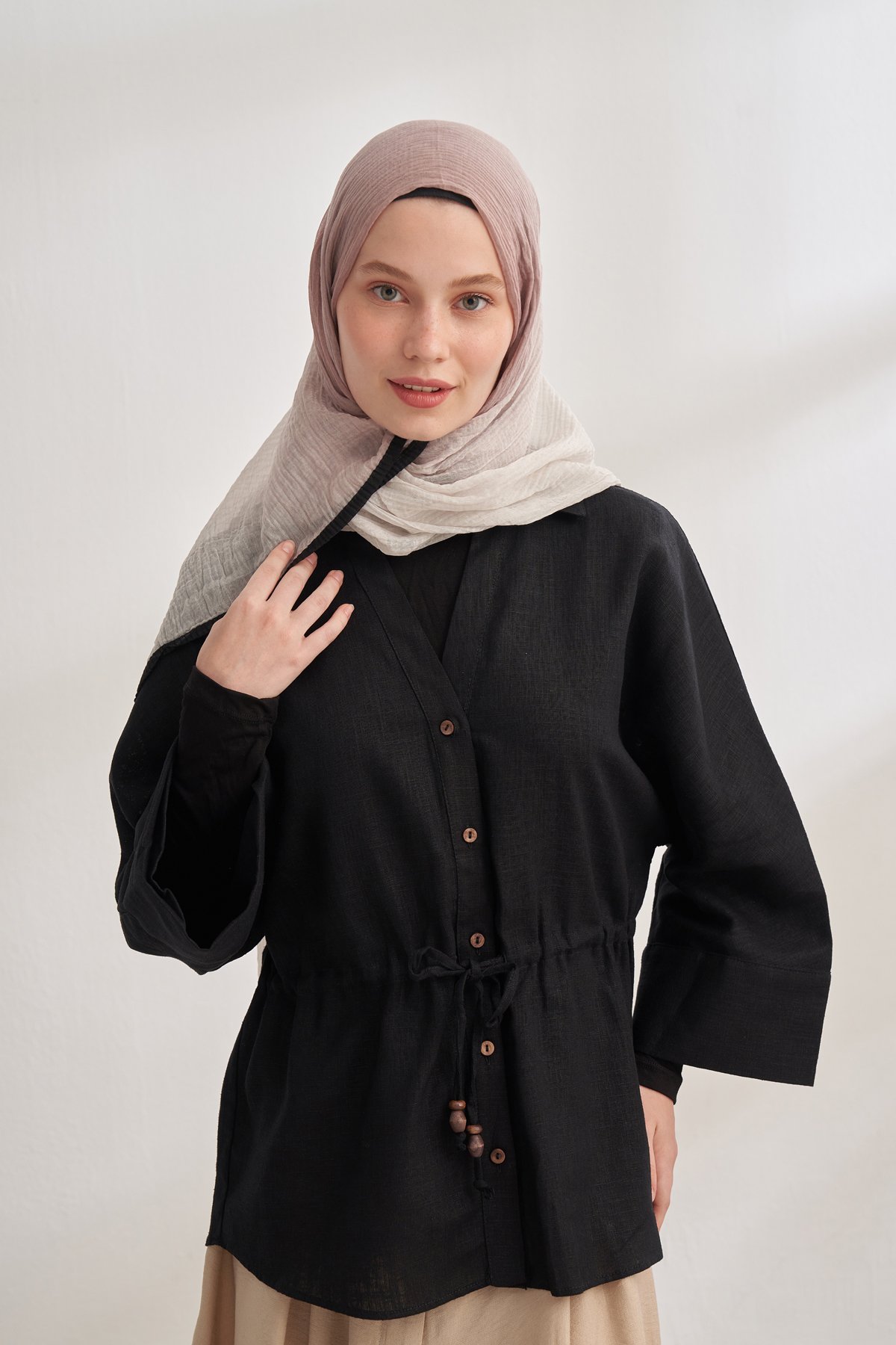 MÜSLİN DEGRADE BİYELİ ŞAL - DEVE TÜYÜ - KREM