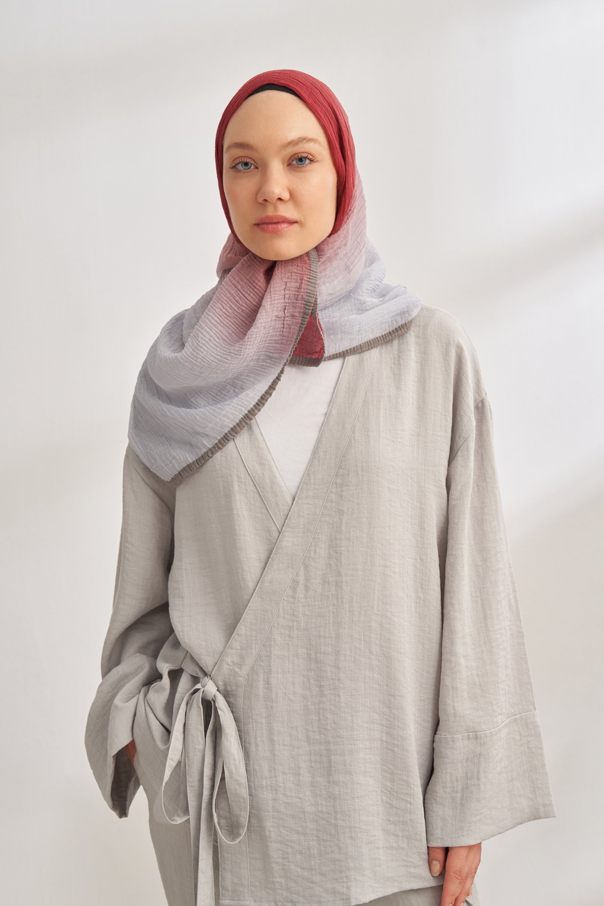 MÜSLİN DEGRADE BİYELİ ŞAL - KIRMIZI