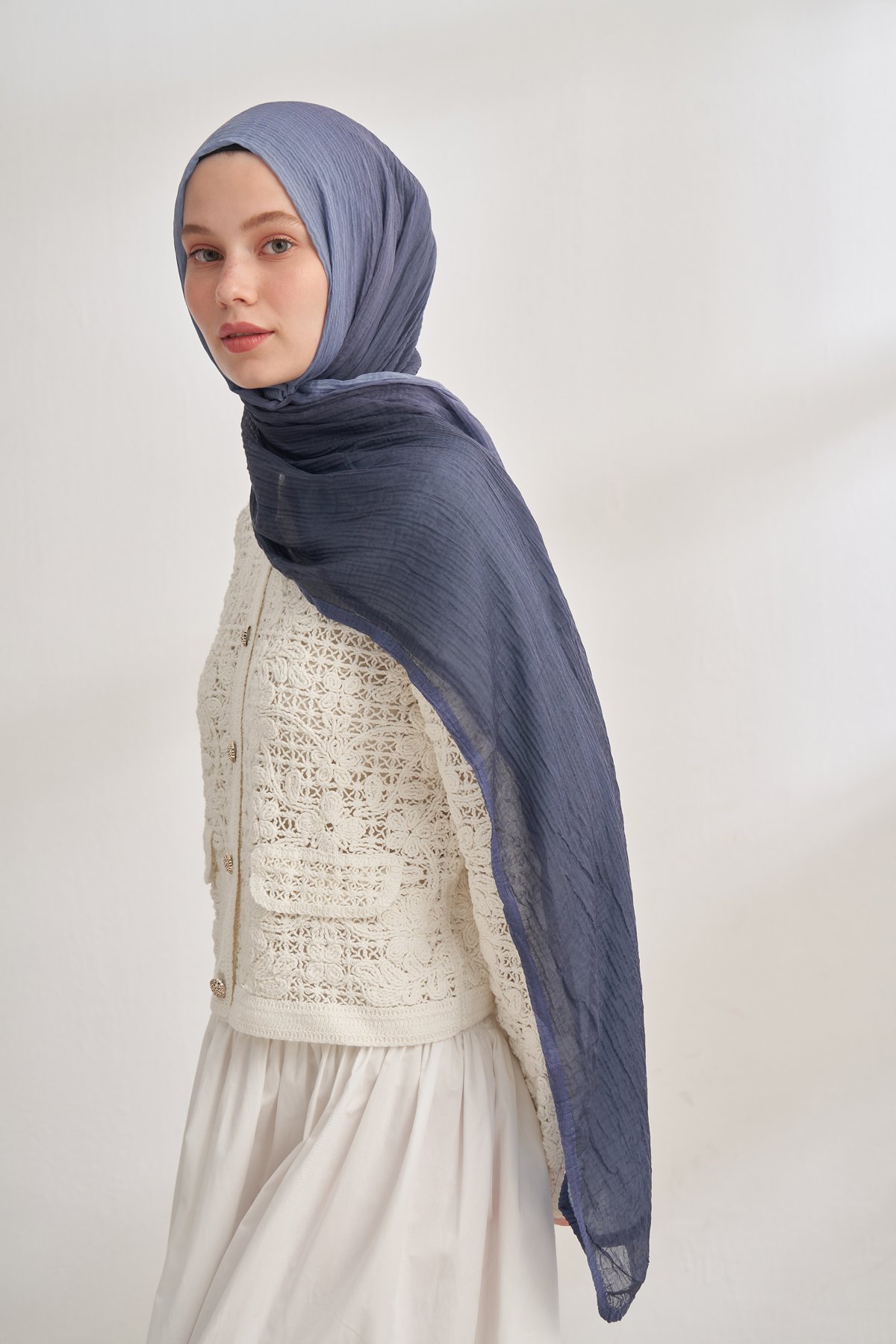 MÜSLİN DEGRADE BİYELİ ŞAL - LACİVERT - BEBE MAVİSİ