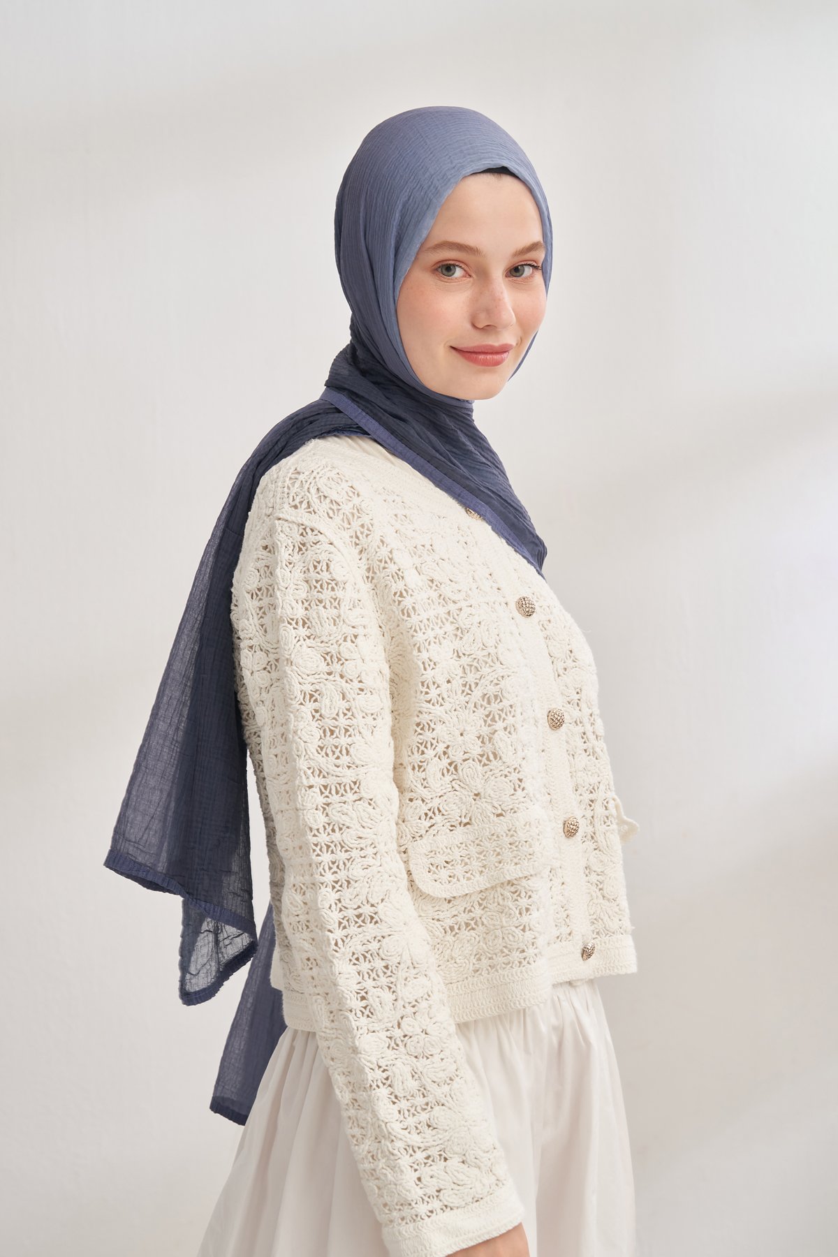 MÜSLİN DEGRADE BİYELİ ŞAL - LACİVERT - BEBE MAVİSİ