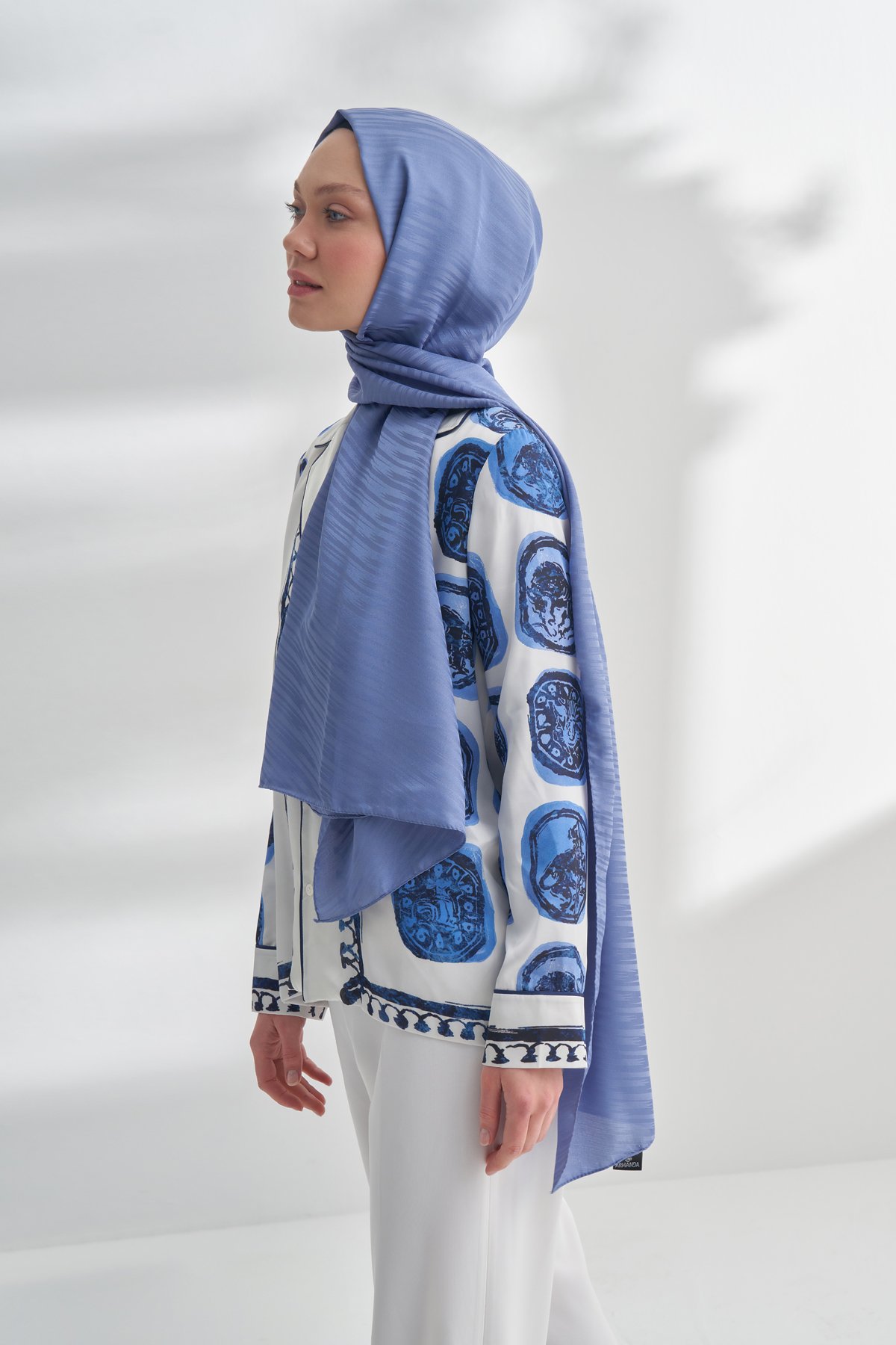 NANYA JAKAR LINE DESEN ŞAL - İNDİGO