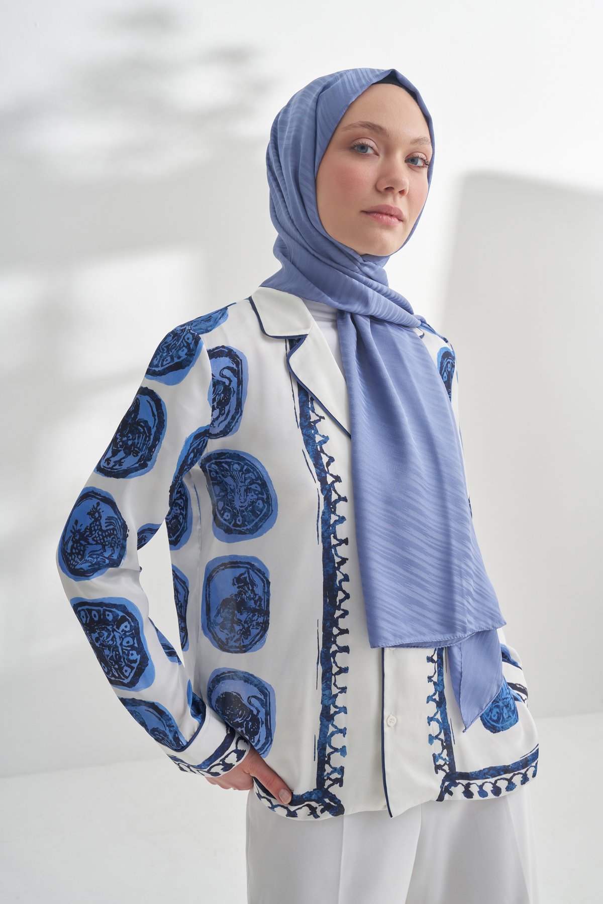 NANYA JAKAR LINE DESEN ŞAL - İNDİGO