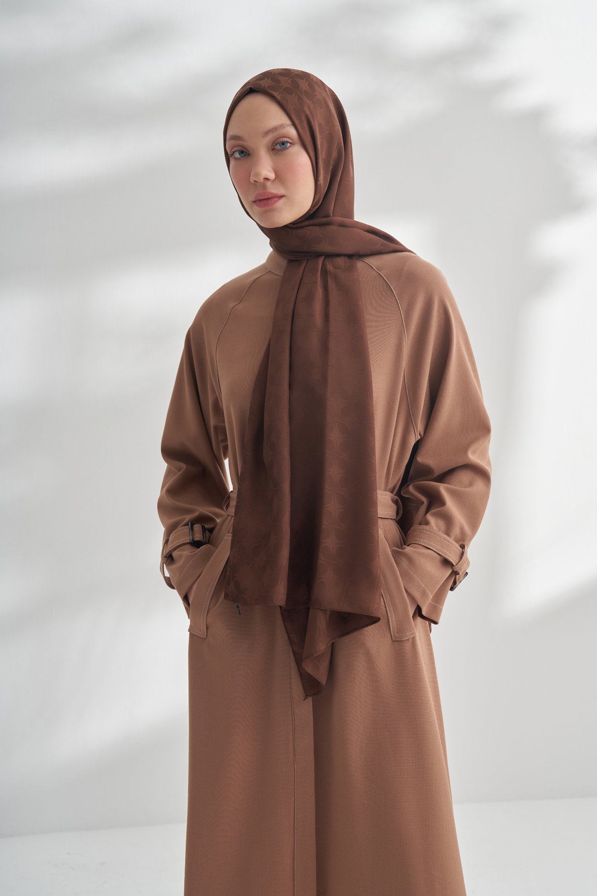 NANYA JAKAR RÜZGARGÜLÜ DESEN ŞAL - KAHVE