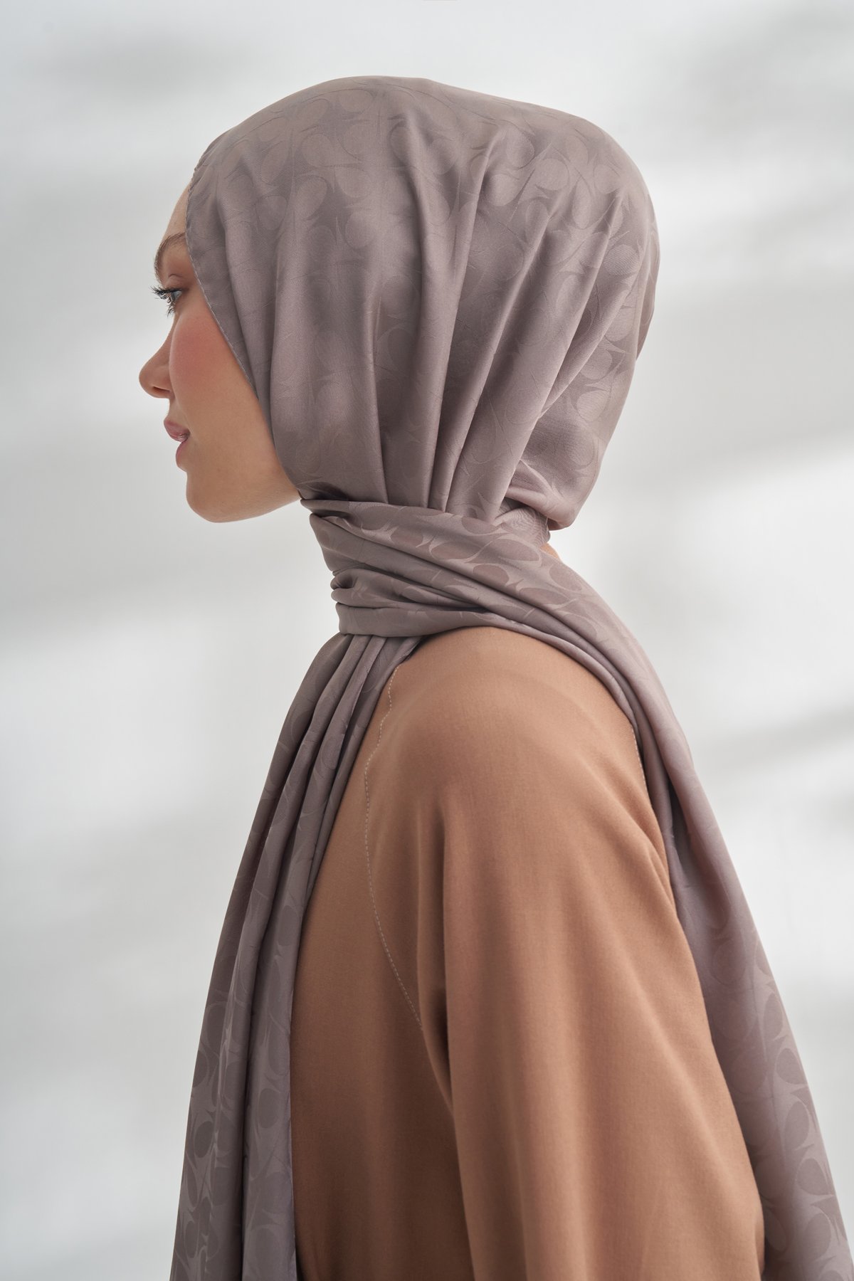 NANYA JAKAR RÜZGARGÜLÜ DESEN ŞAL - KOYU VİZON